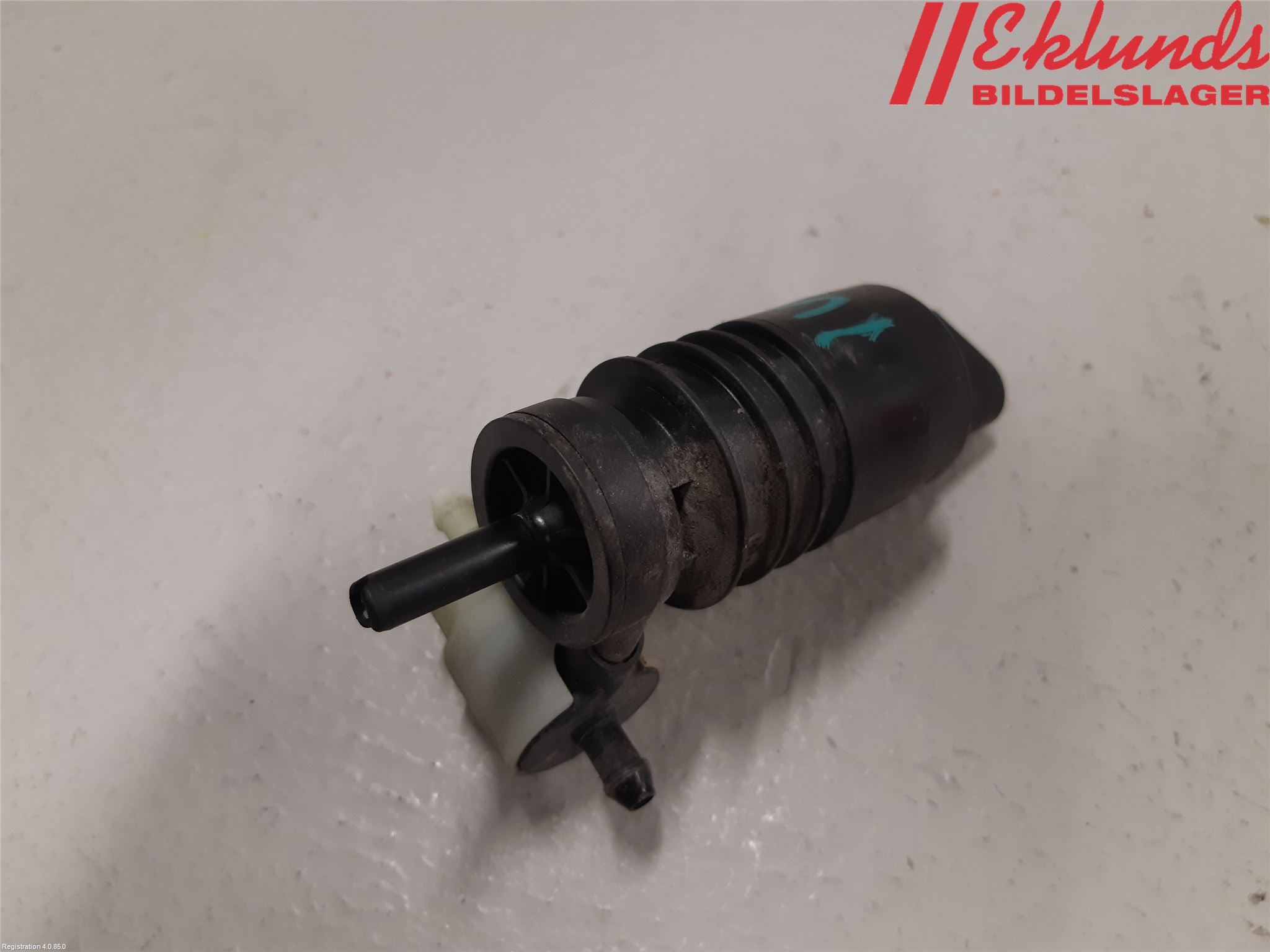 Mercedes-Benz MB E-KLASS (W212) 09-16 Spolarpump Vindruta