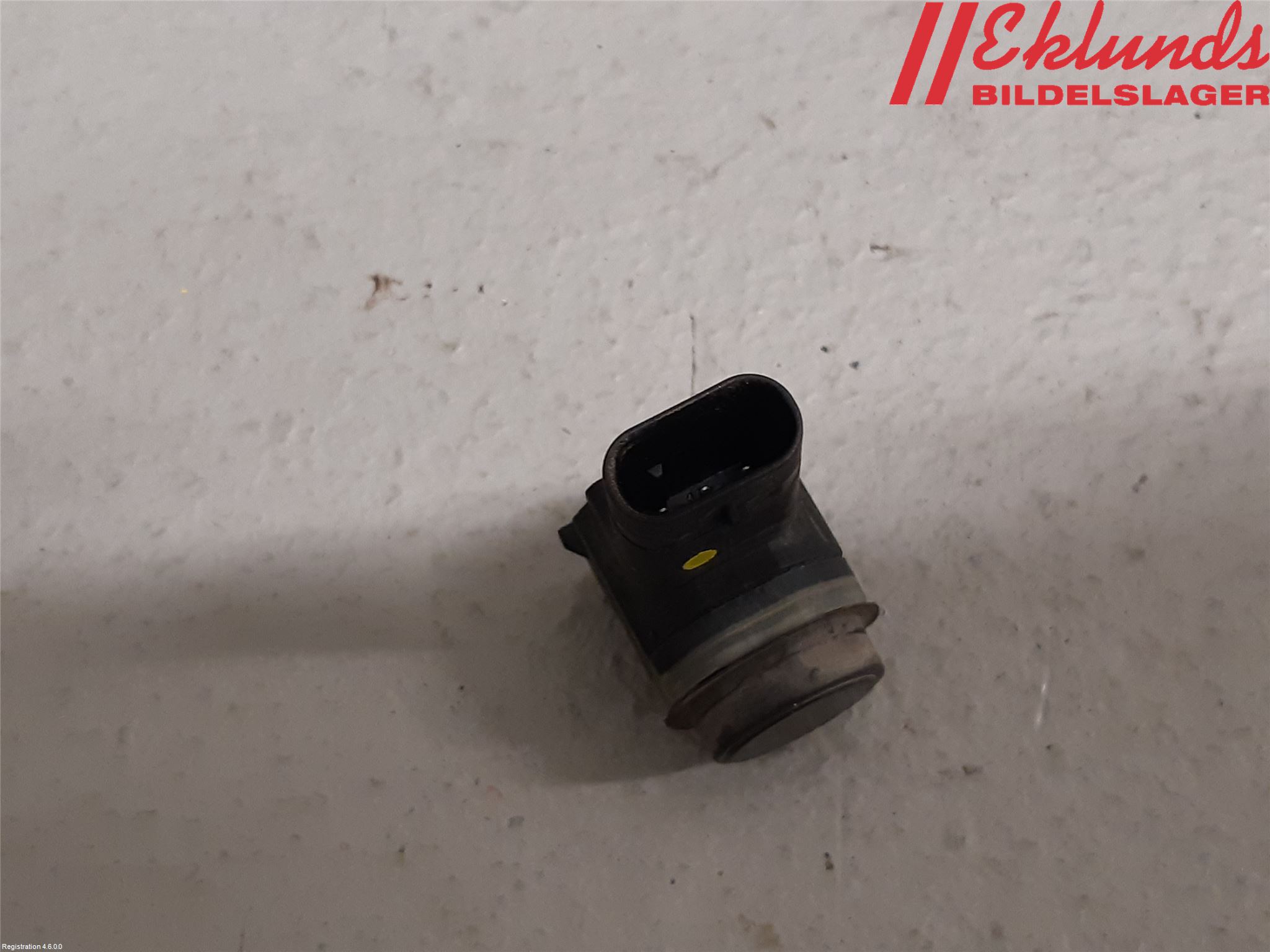 Volvo V40 CROSS COUNTRY 13-19 Parkeringshjälp Backsensor