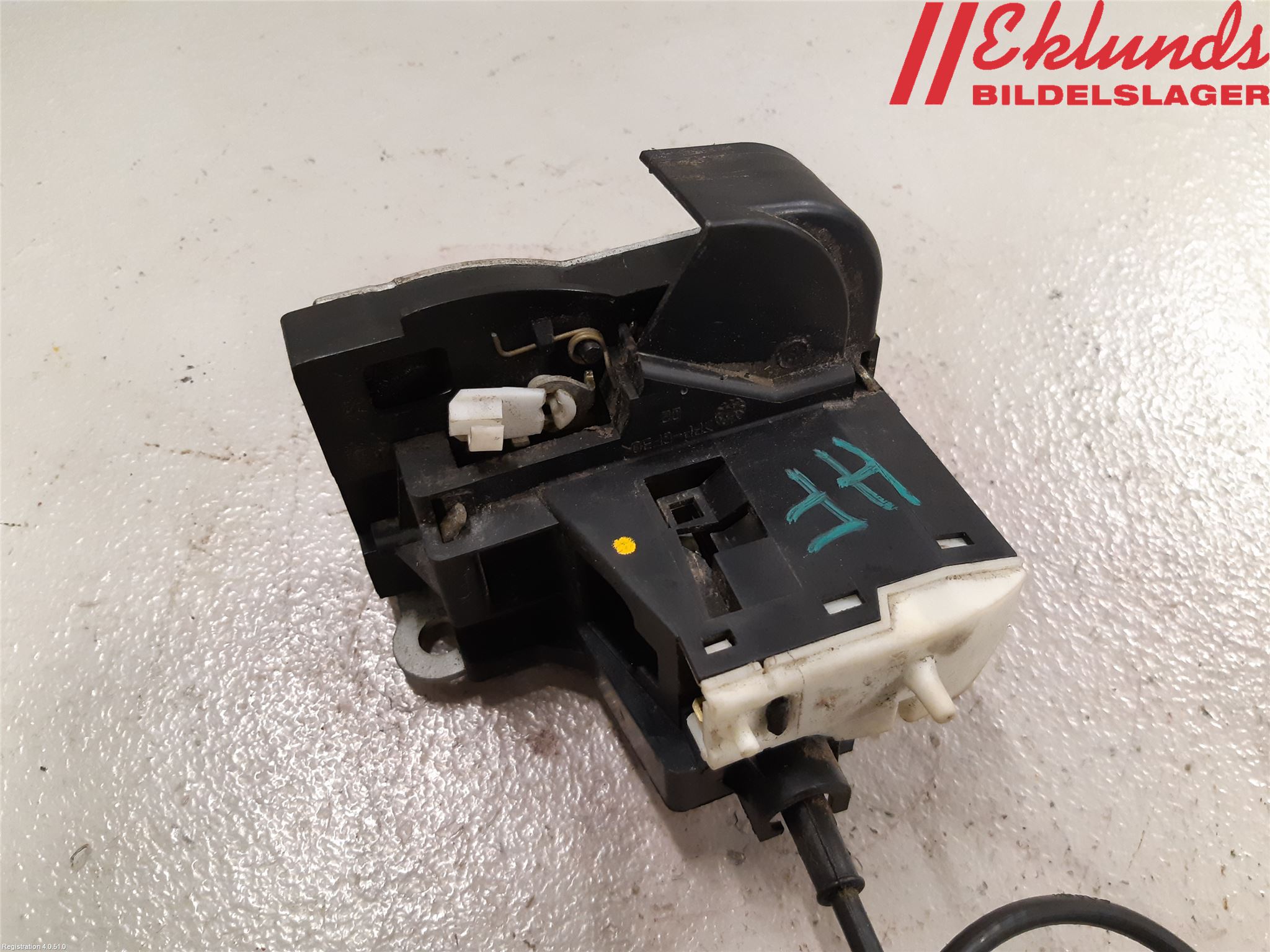 Renault CLIO II 01-08 Låskista-Dörrlås