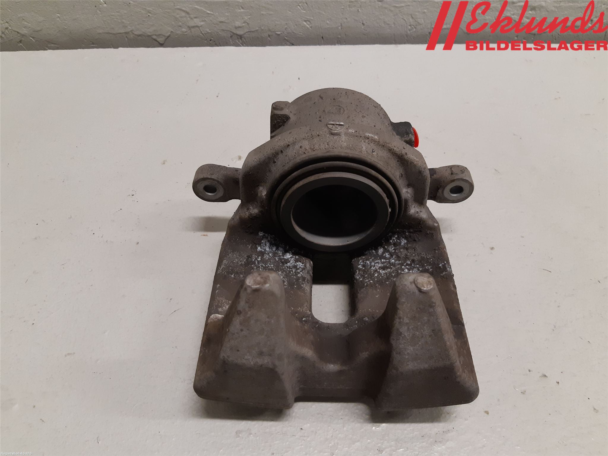 BMW 5 G30/G31/F90 17-23 Bromsok Fram Vänster