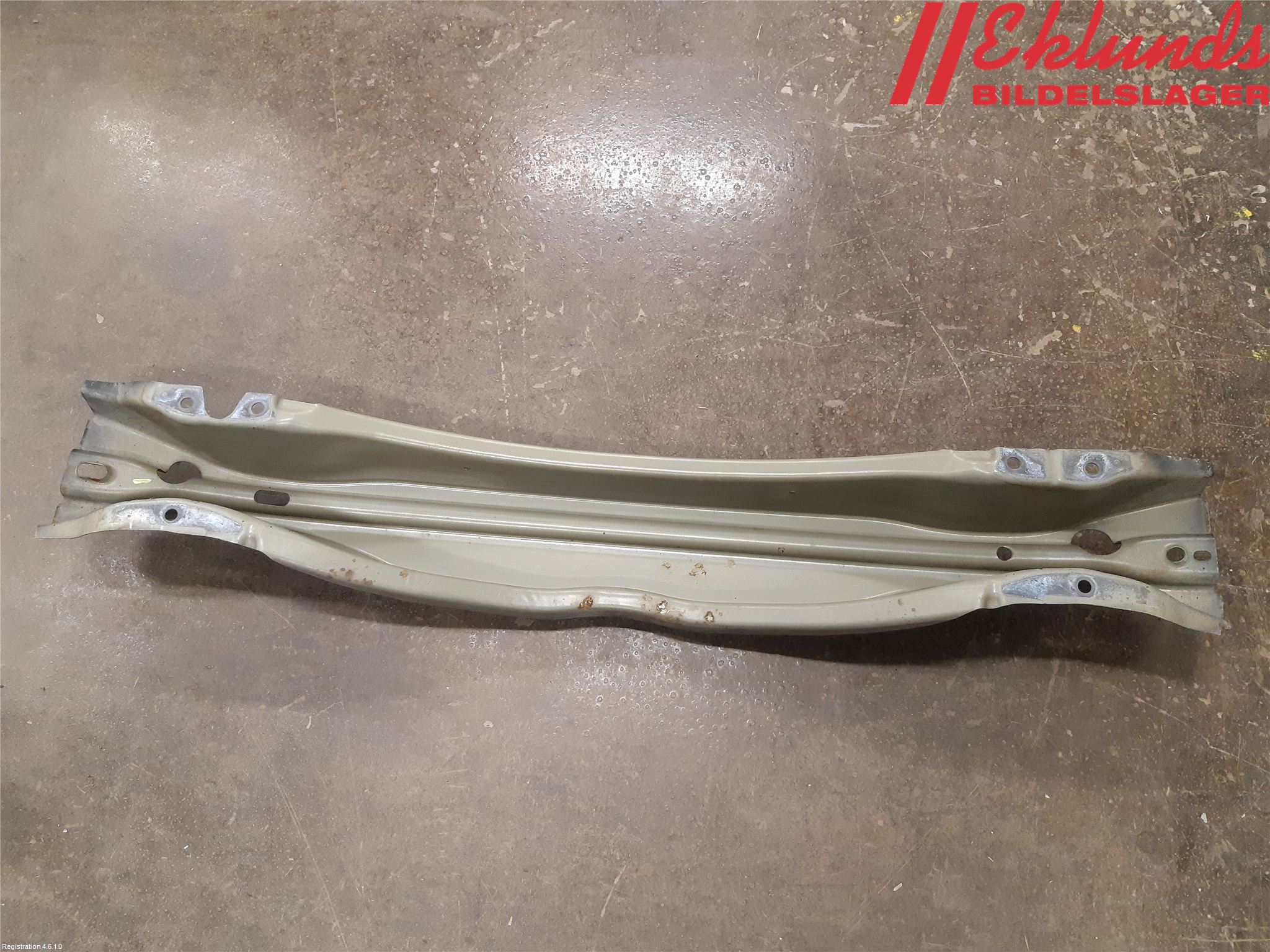 Volvo V70 14-16 Stötfångarbalk Bak