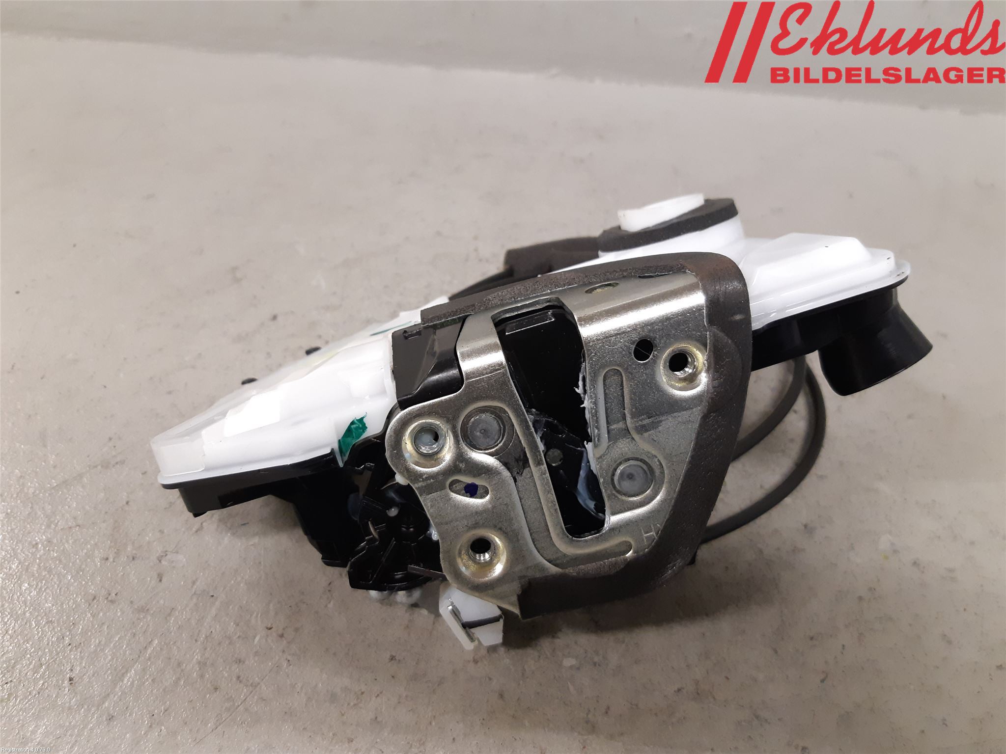 Toyota COROLLA 19- Låskista-Dörrlås