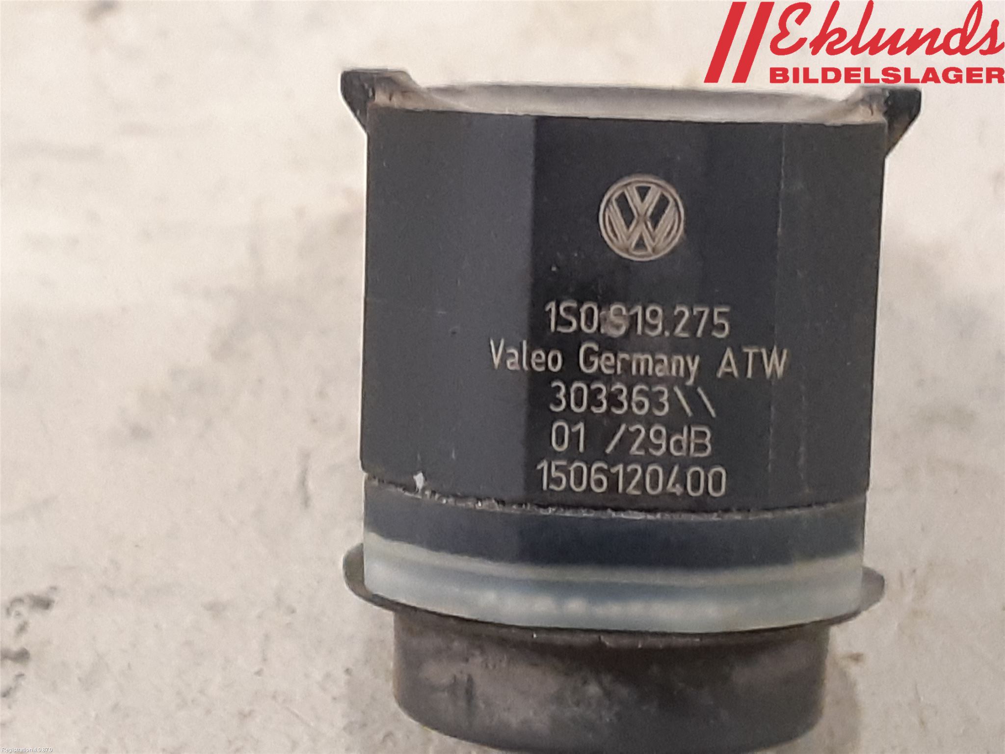 Volkswagen VW PASSAT 11-14 Parkeringshjälp Frontsensor