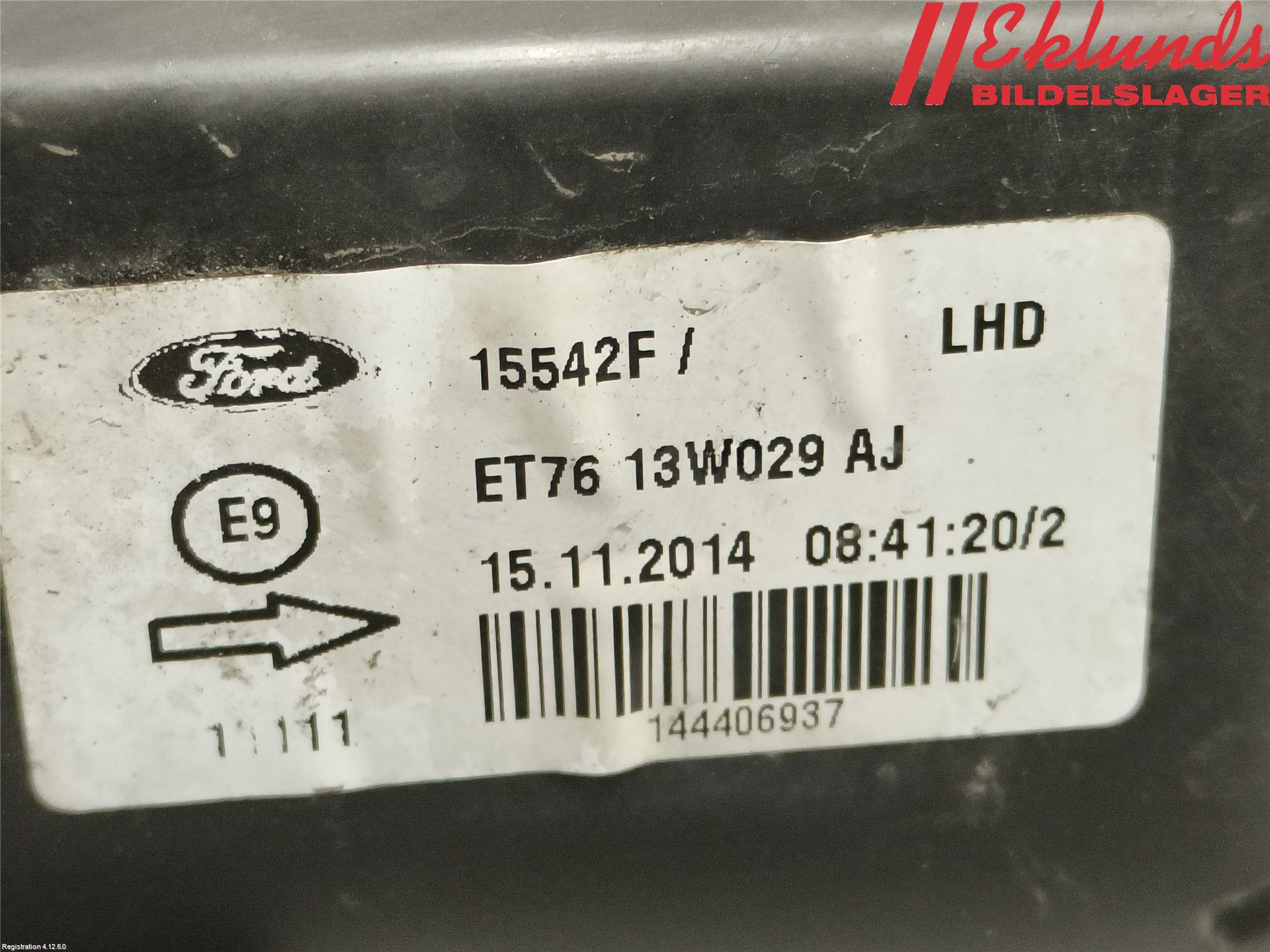 Ford TRANSIT/TOURNEO COURIER 13-23 Strålkastare Höger