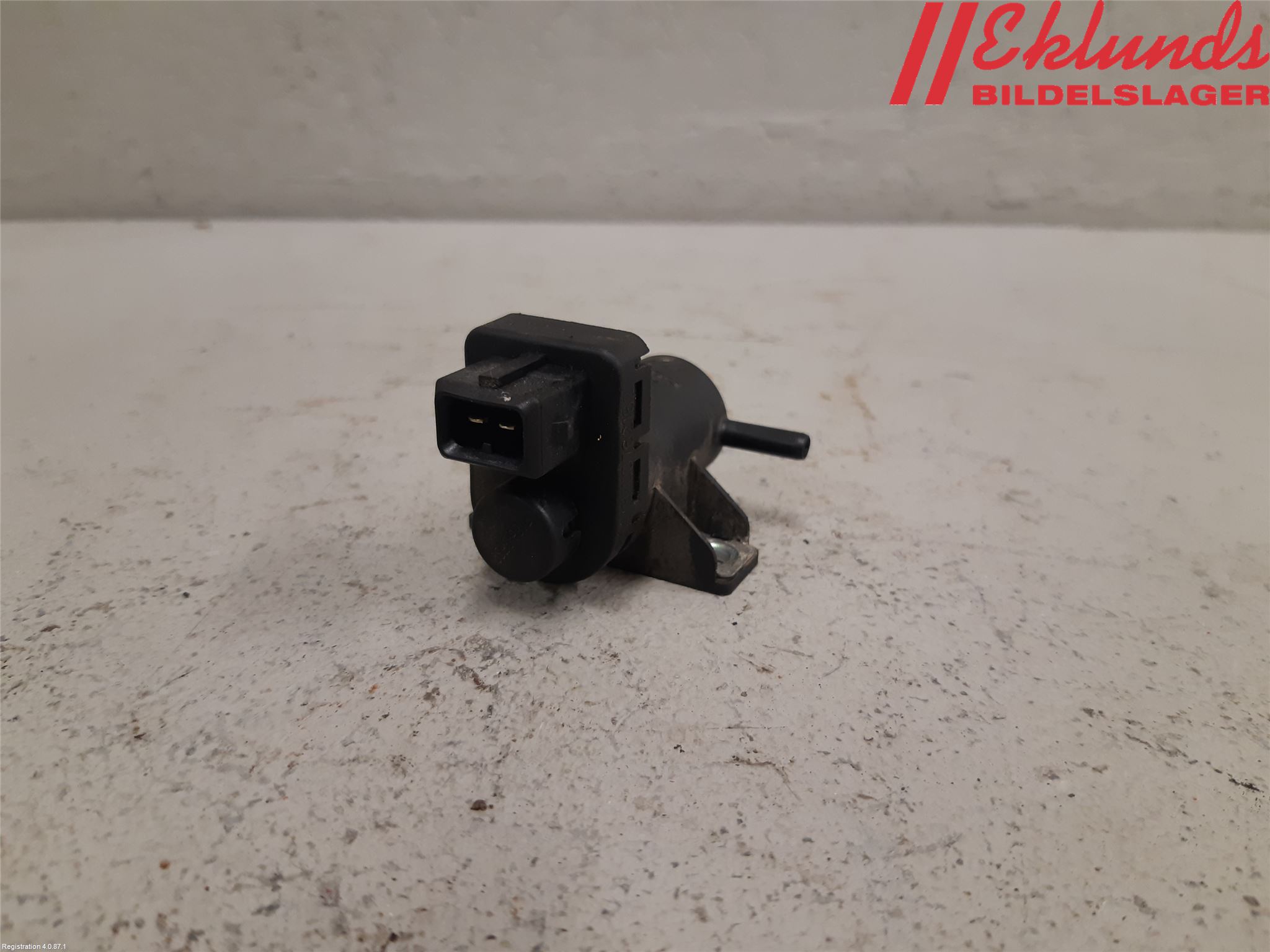 Nissan NV300 16-22 Vakuumventil