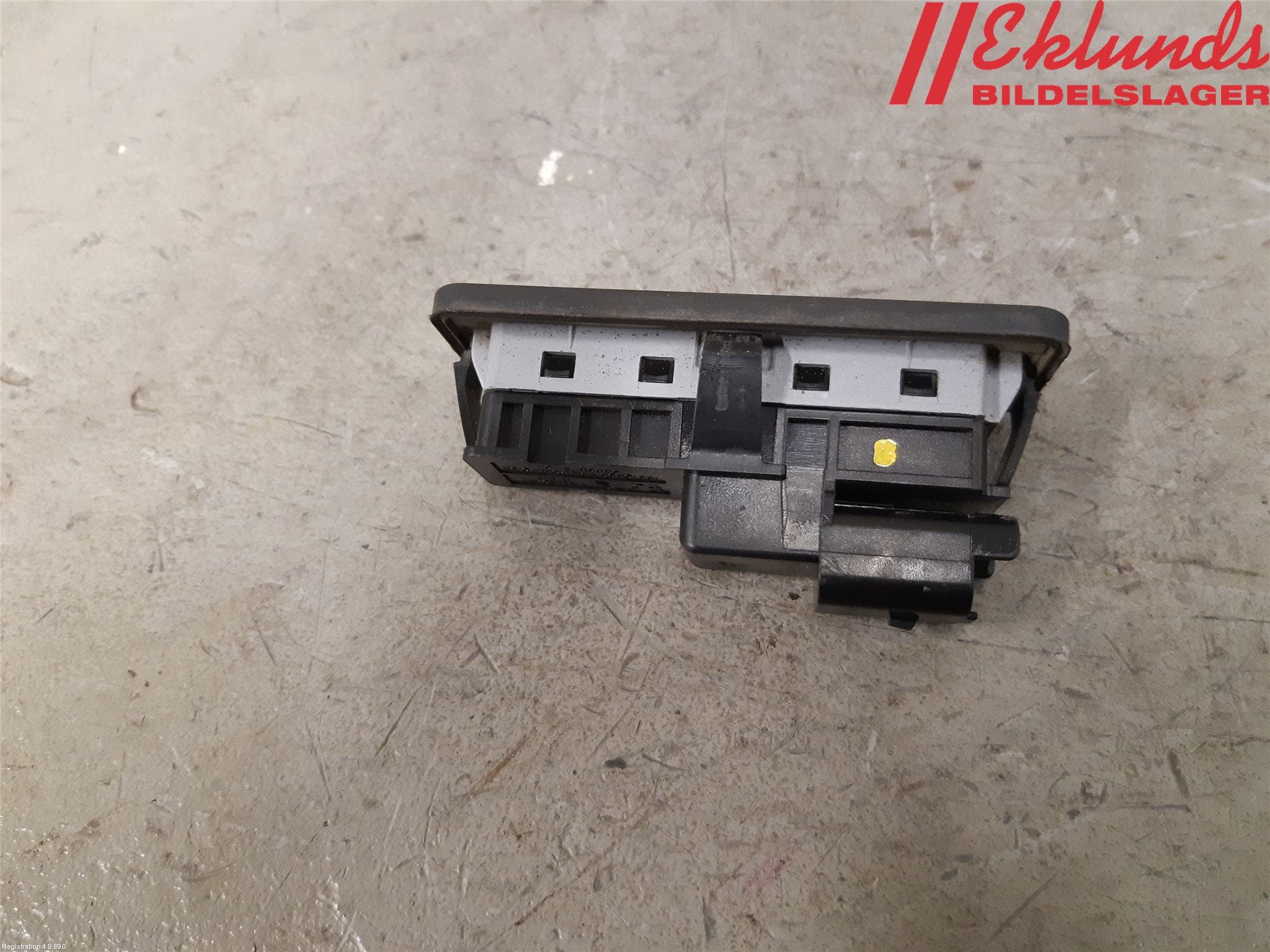 Peugeot 2008 13-20 Bakluckehandtag