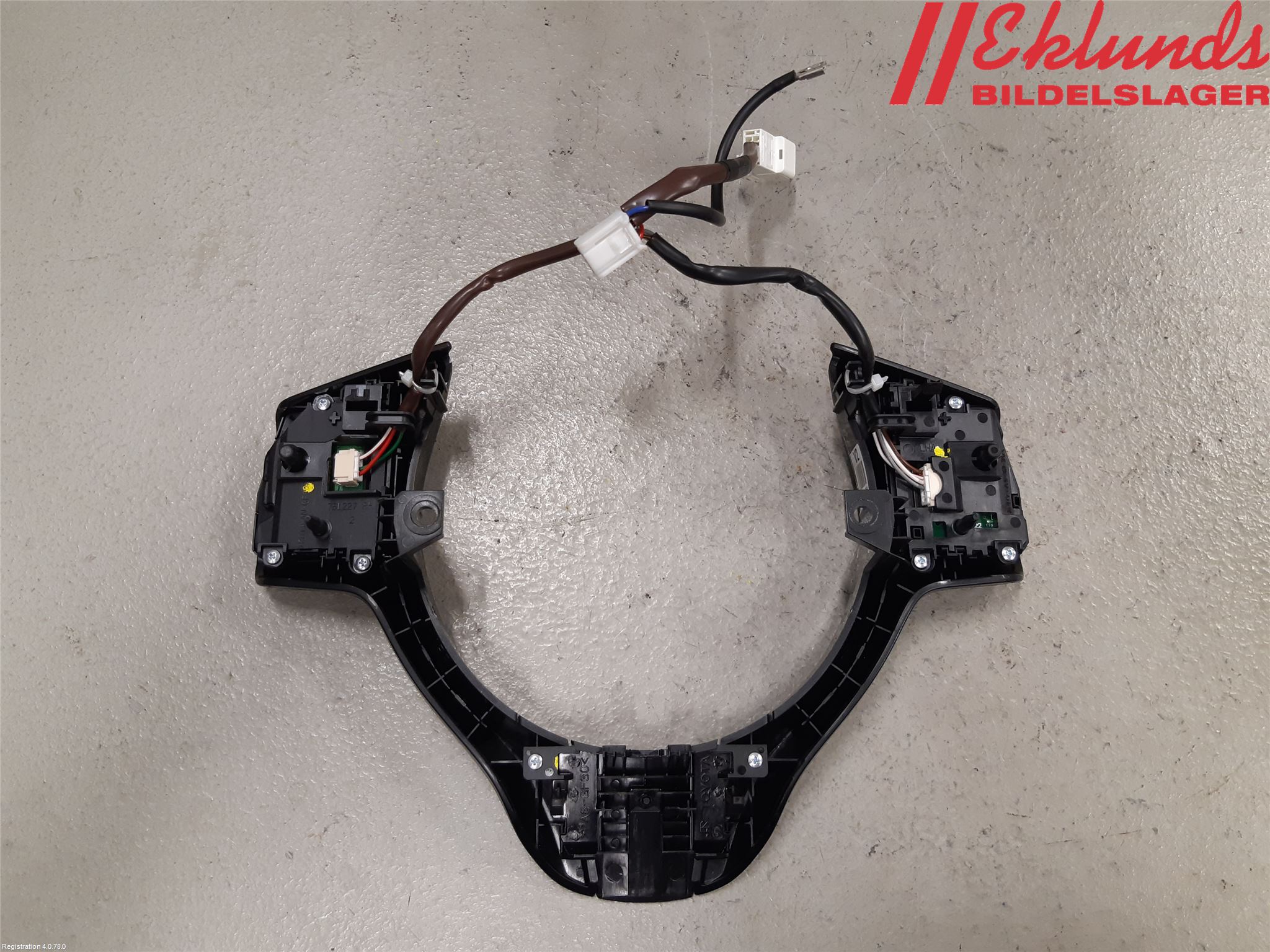 Toyota YARIS XP130 15-20 Spak-Rattreglage Radio