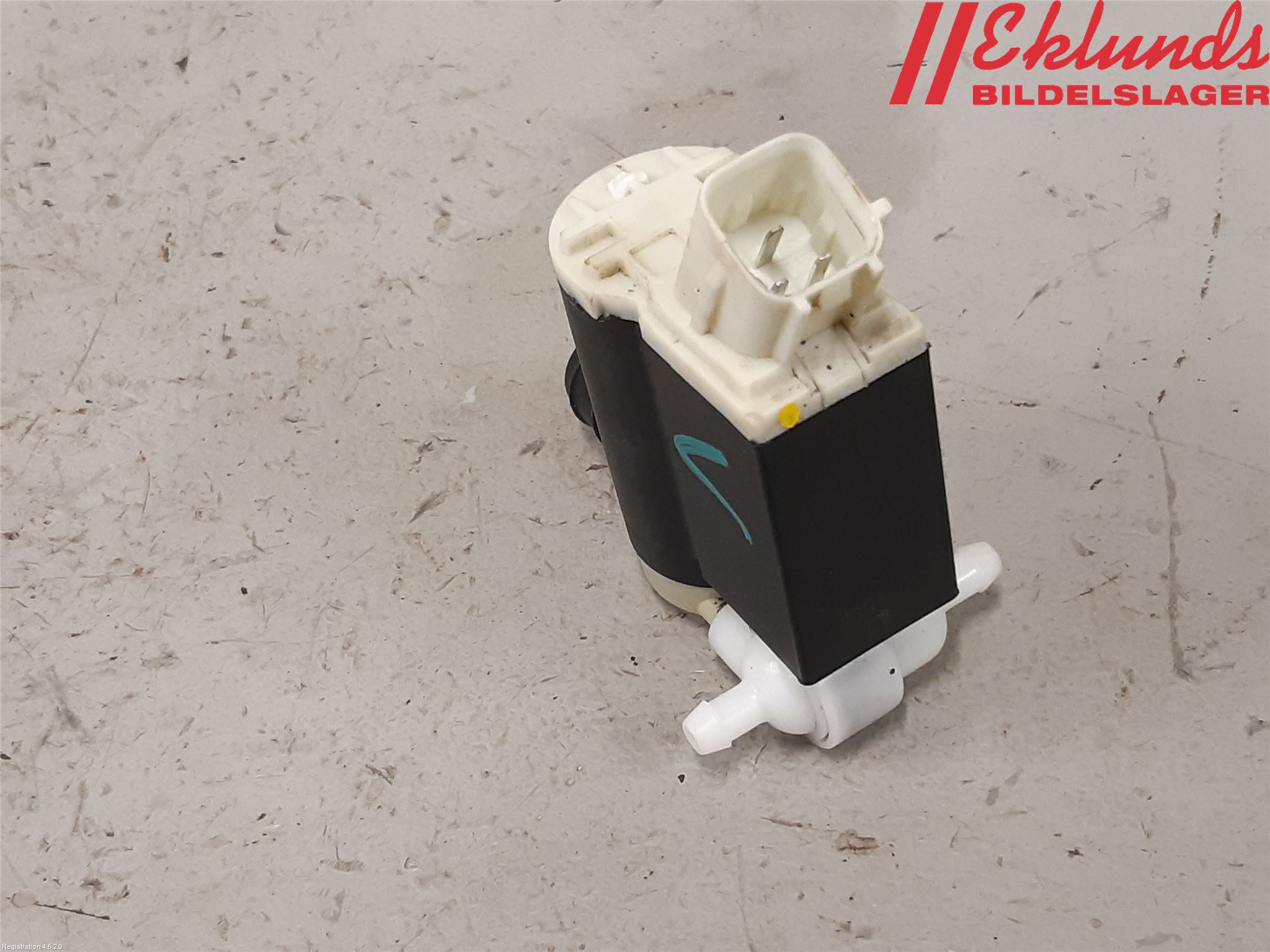 Kia CARENS III 13-19 Spolarpump Vindruta
