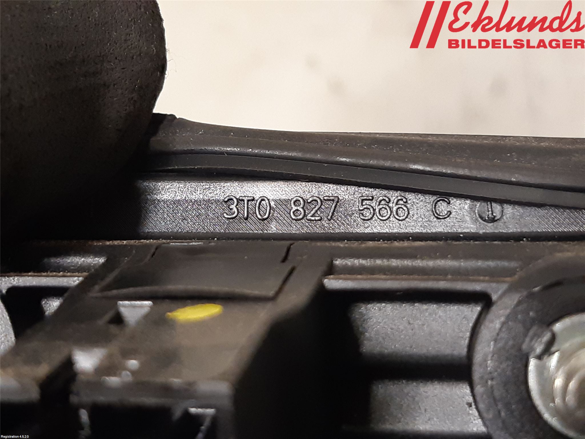 Skoda SUPERB 09-15 Bakluckehandtag