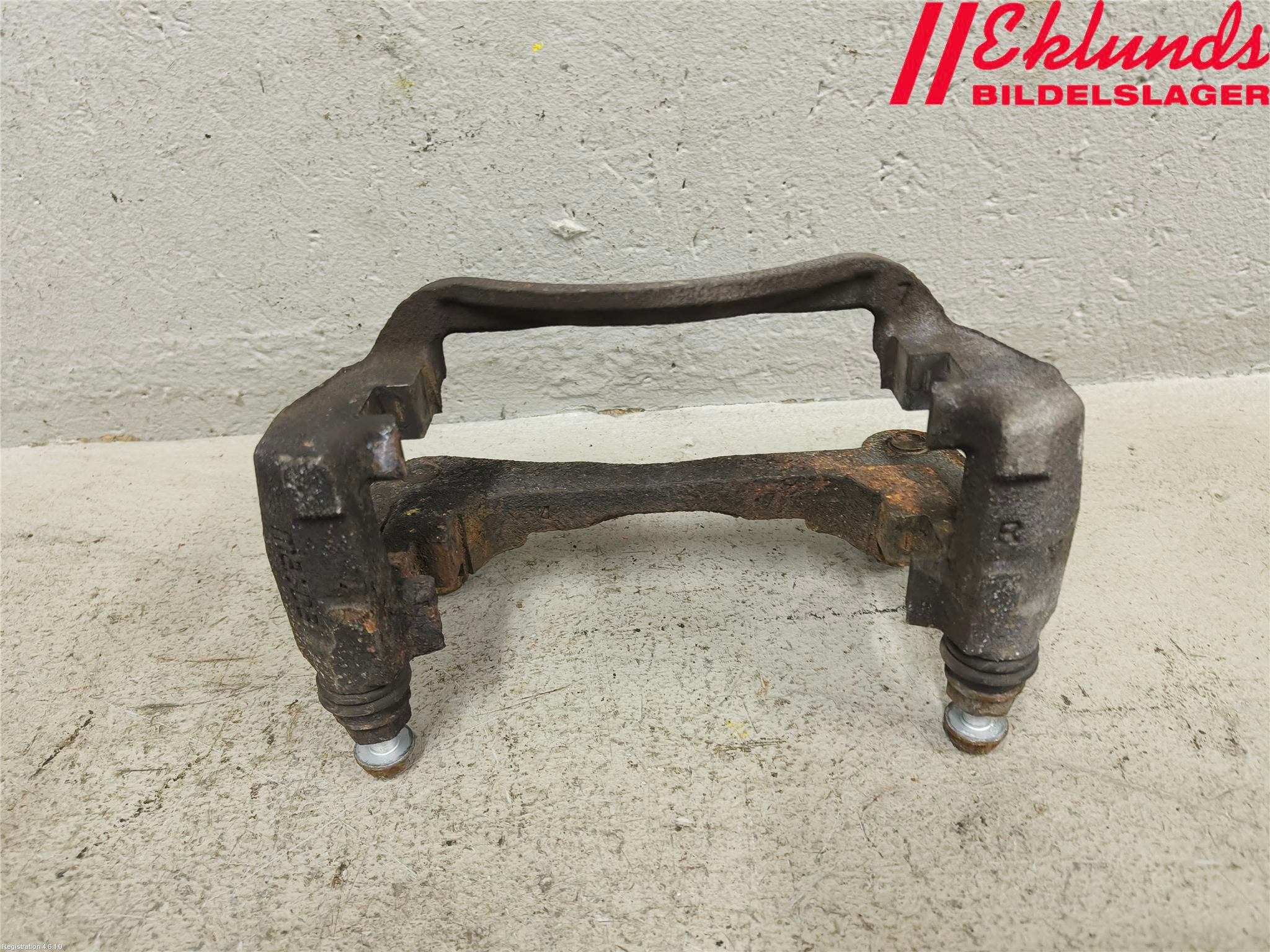 Mazda 6 13- Bromsokshållare