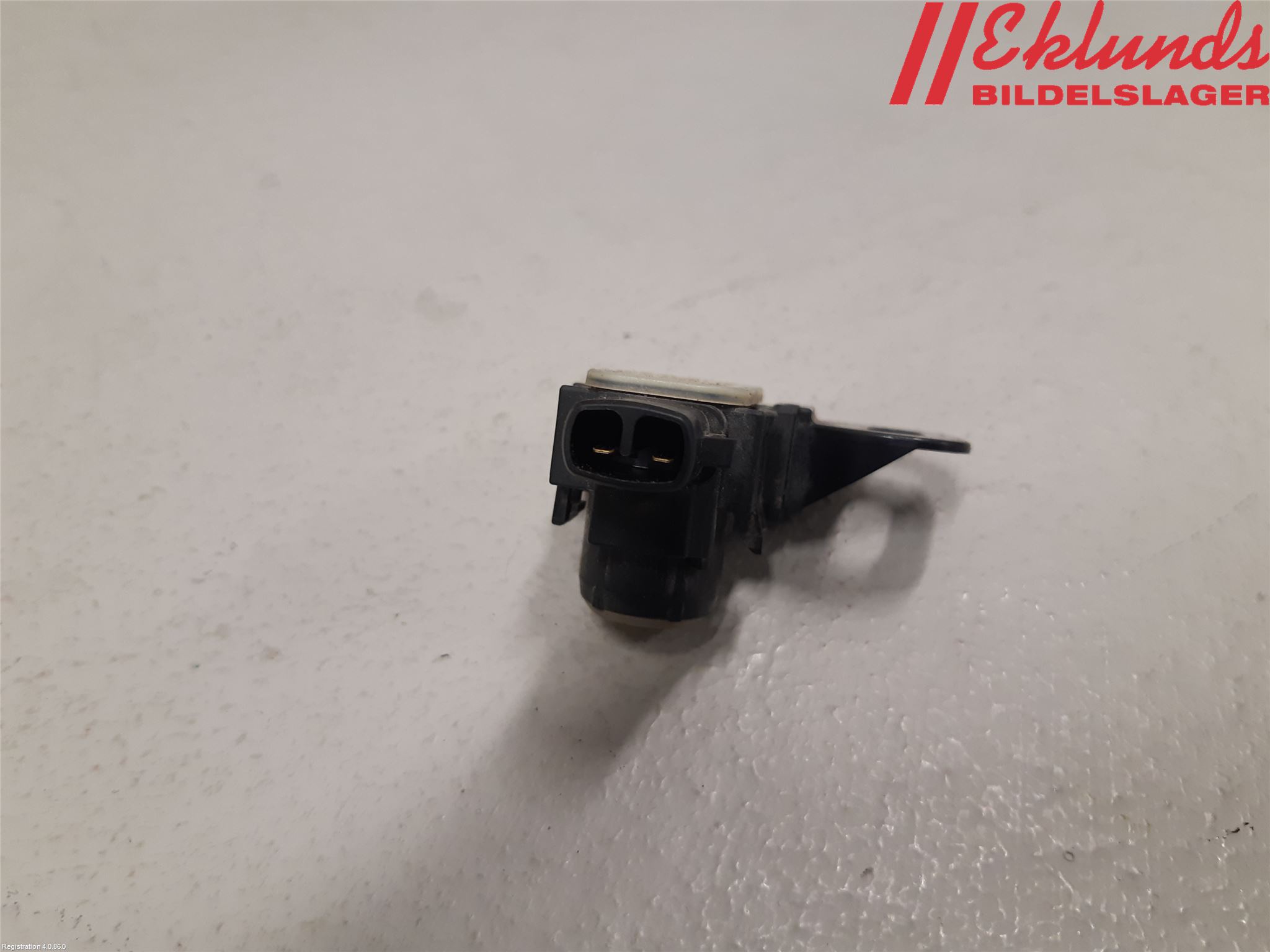 Toyota VERSO 09-18 Parkeringshjälp Frontsensor