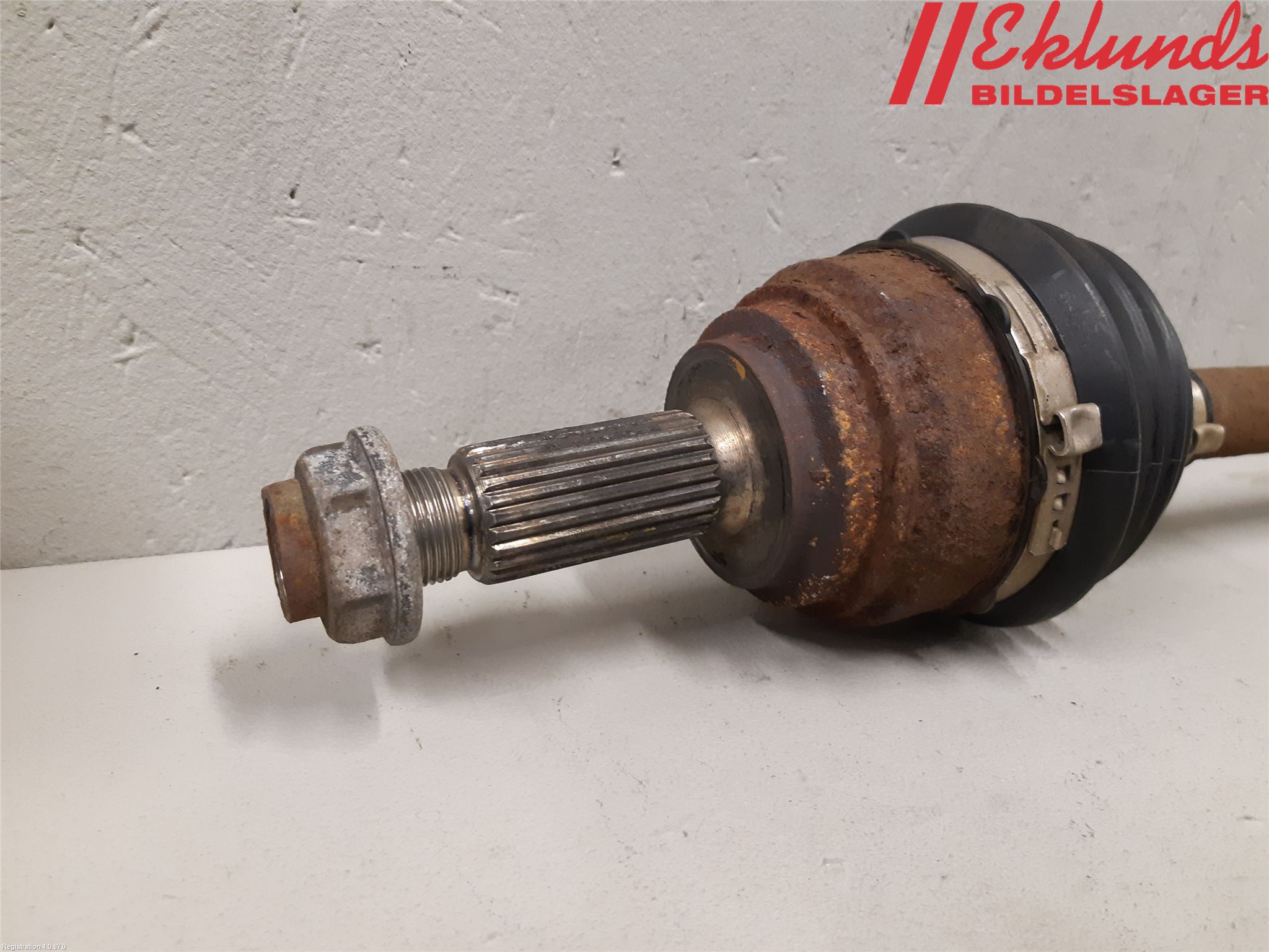 Ford FIESTA 13-17 Drivaxel Fram Höger