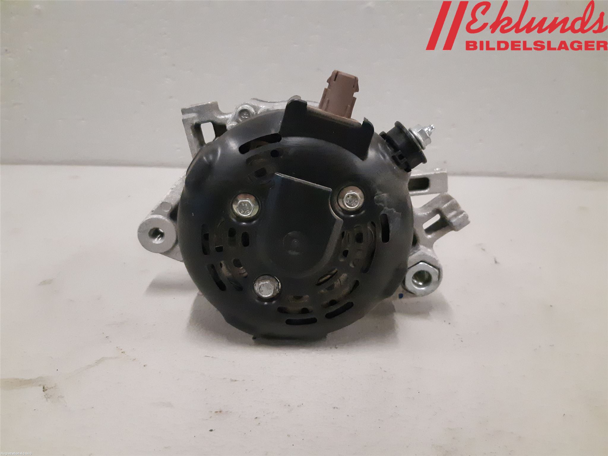 Toyota YARIS XP130 15-20 Generator