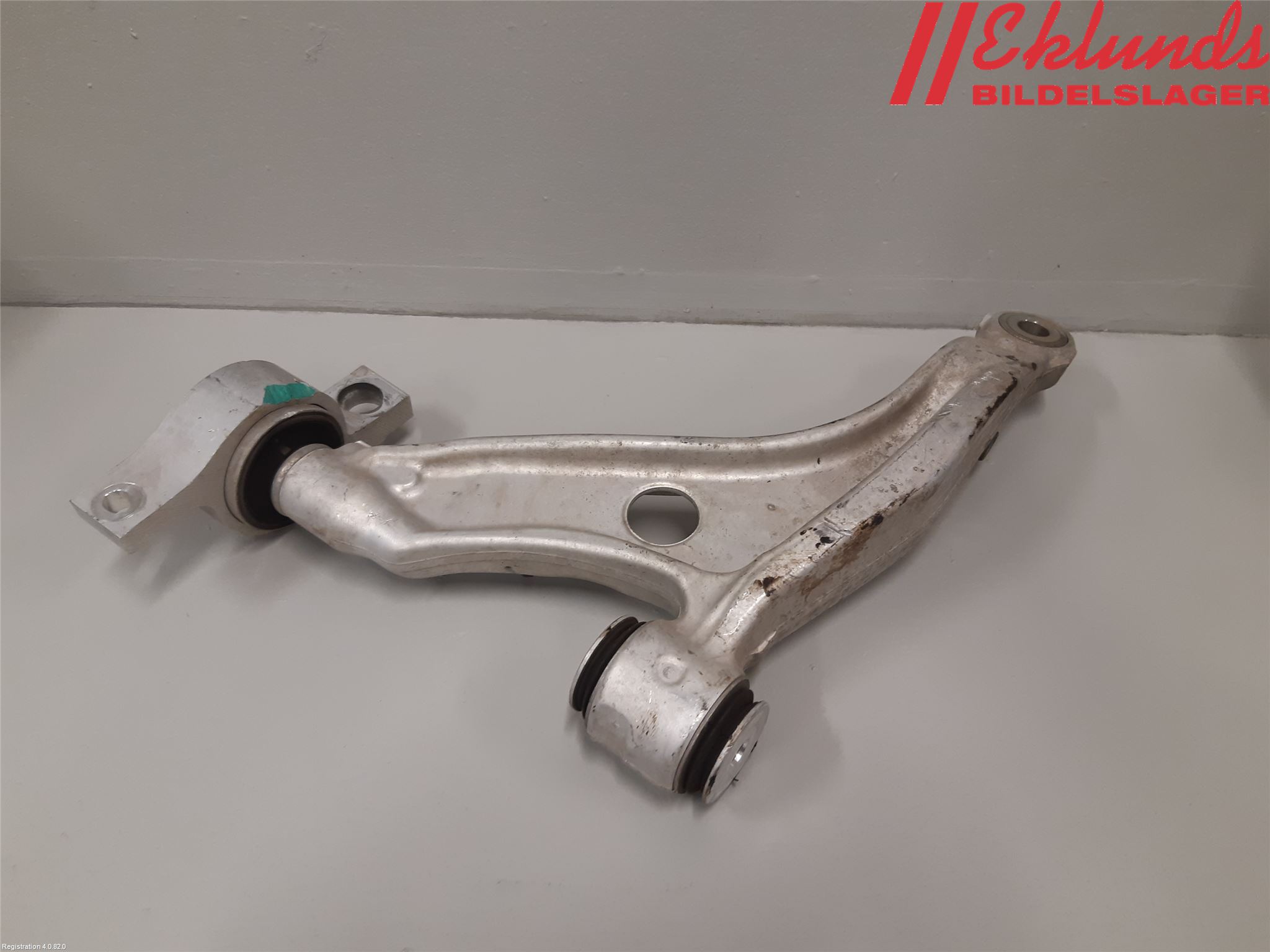 Lexus IS 250/350 14-20 Bärarm Fram Undre Hö