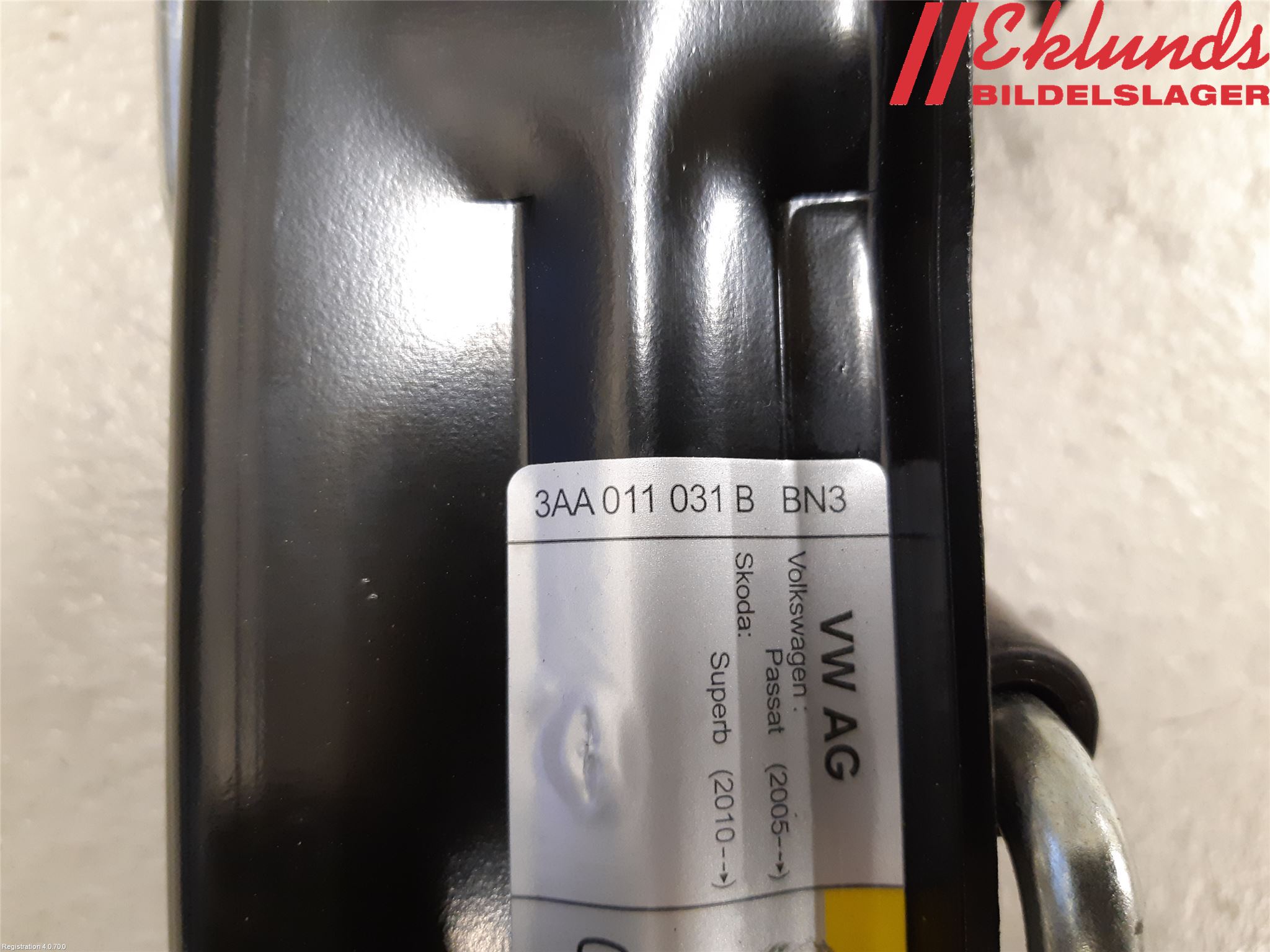 Volkswagen VW PASSAT 11-14 Domkraft