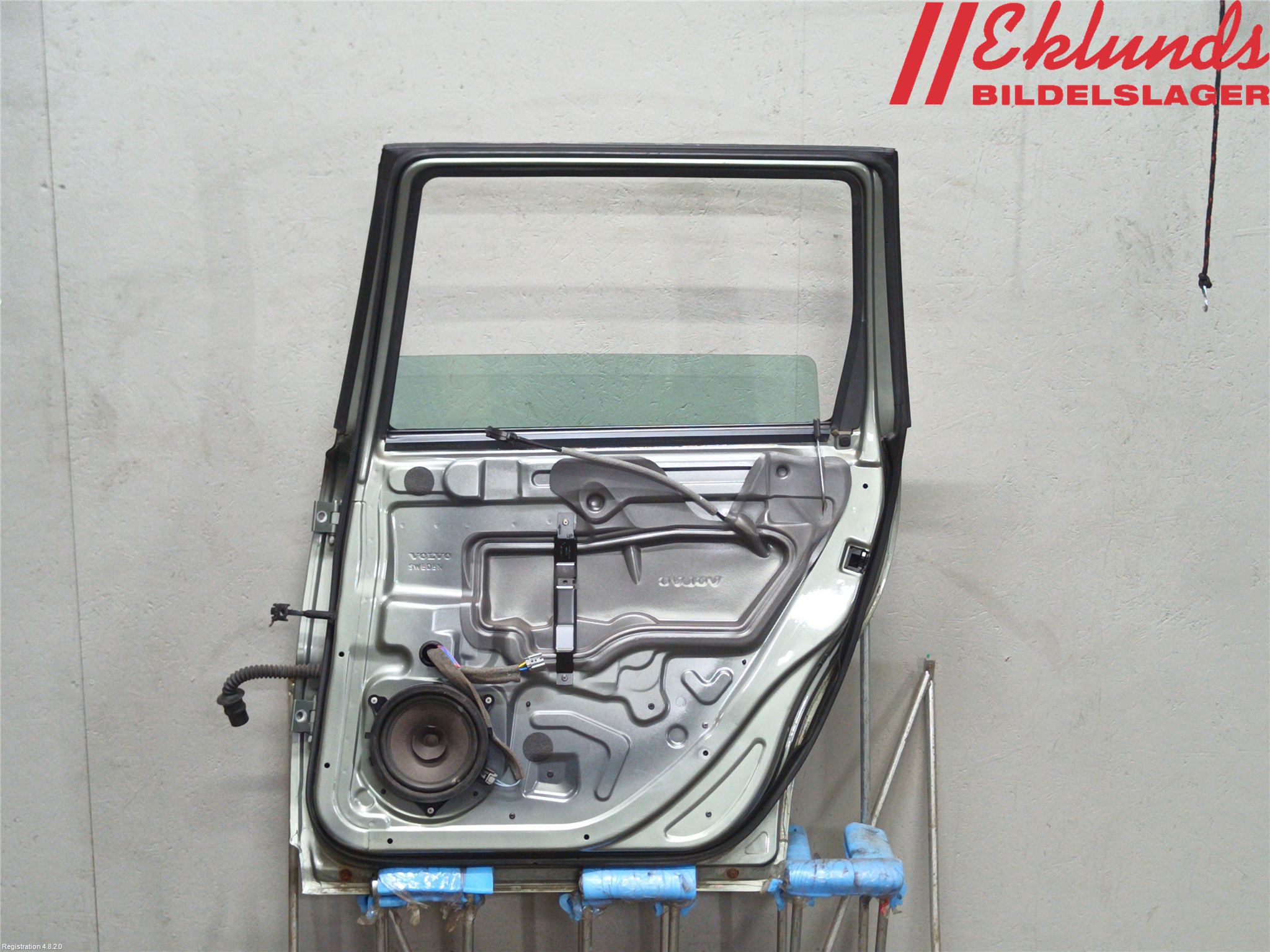Volvo V70 05-08 Dörr Bak Höger