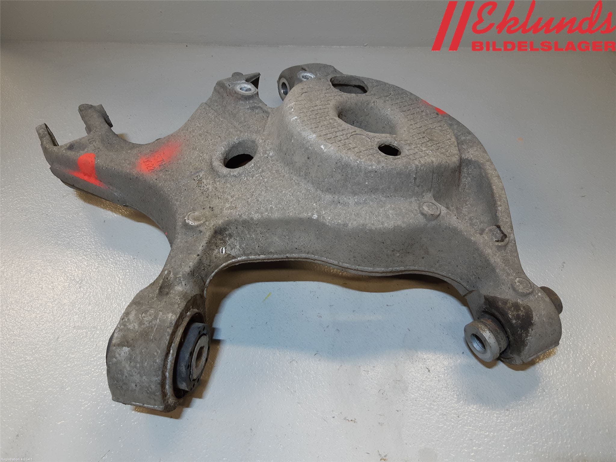 Ford MONDEO 15-22 Bärarm Bak Vänster