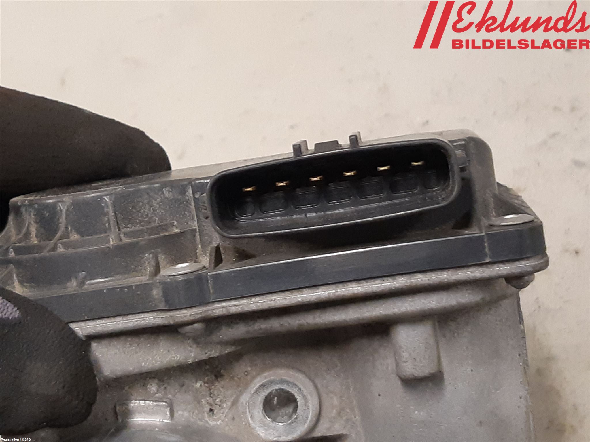 Toyota RAV4 13-18 Injspjällhus