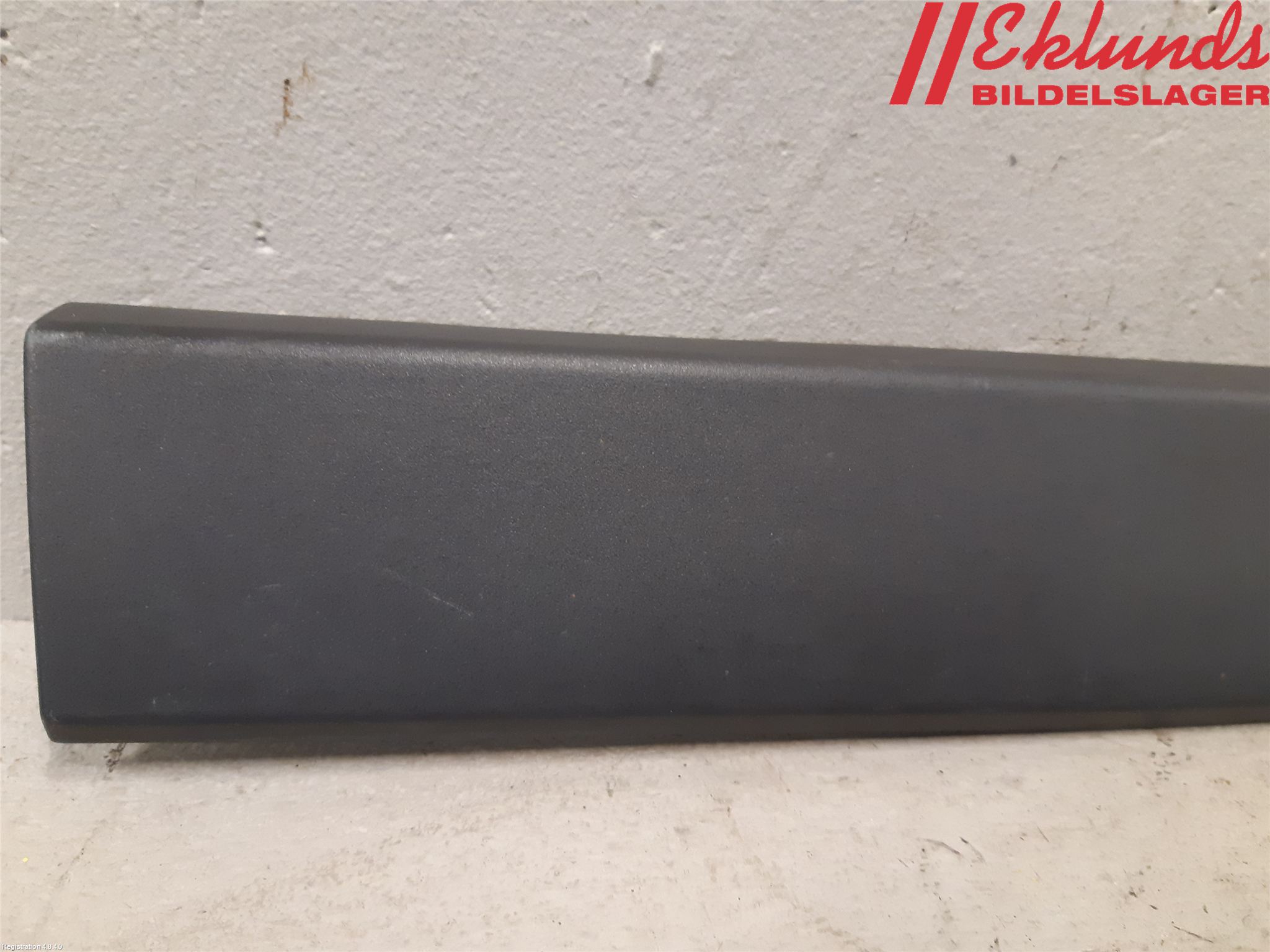 BMW X1 F48 15-22 List Vä