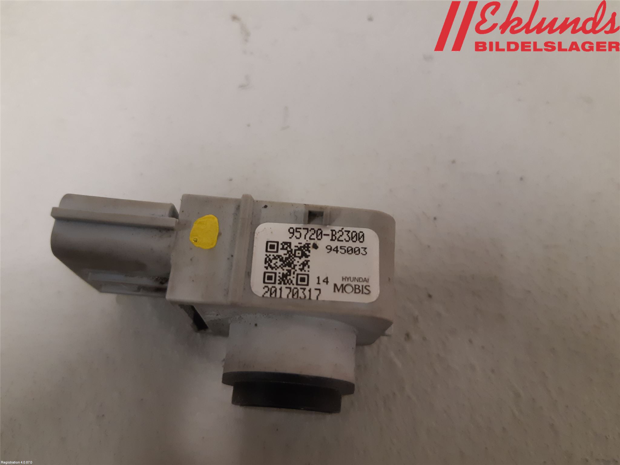 Kia SOUL 09- Parkeringshjälp Backsensor