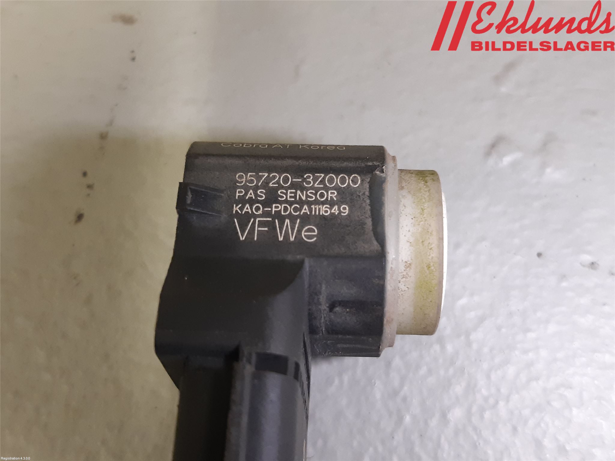 Hyundai i40 08-15 Parkeringshjälp Frontsensor