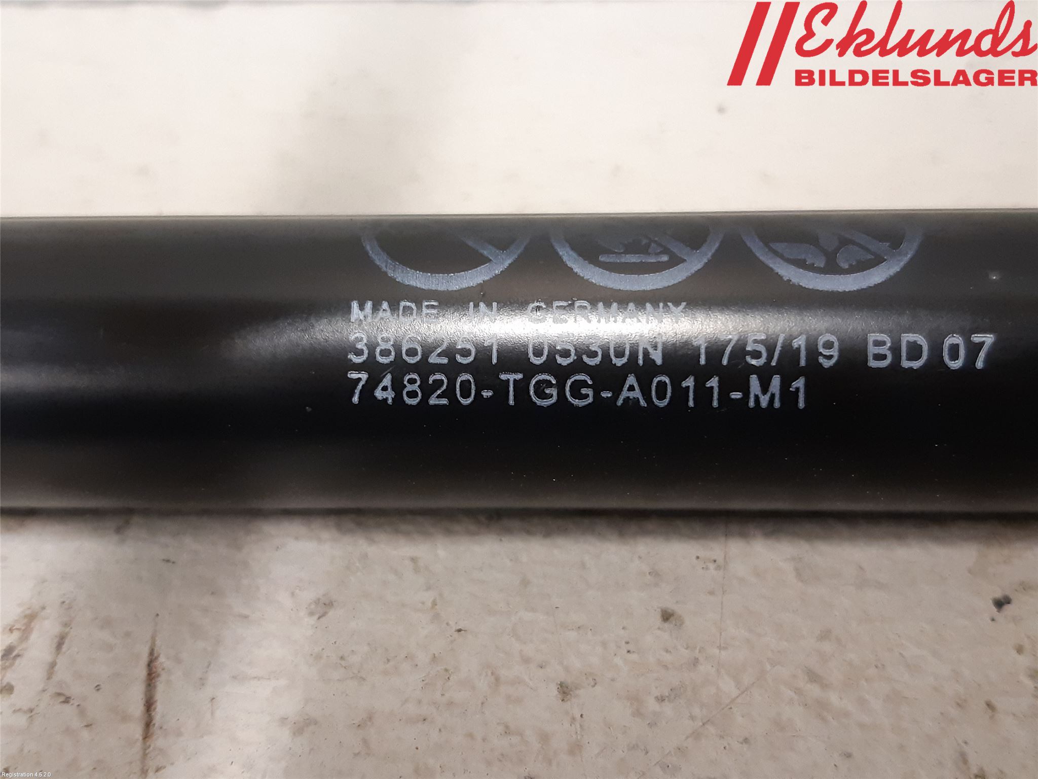 Honda CIVIC 17-22 Gasfjäder Baklucka