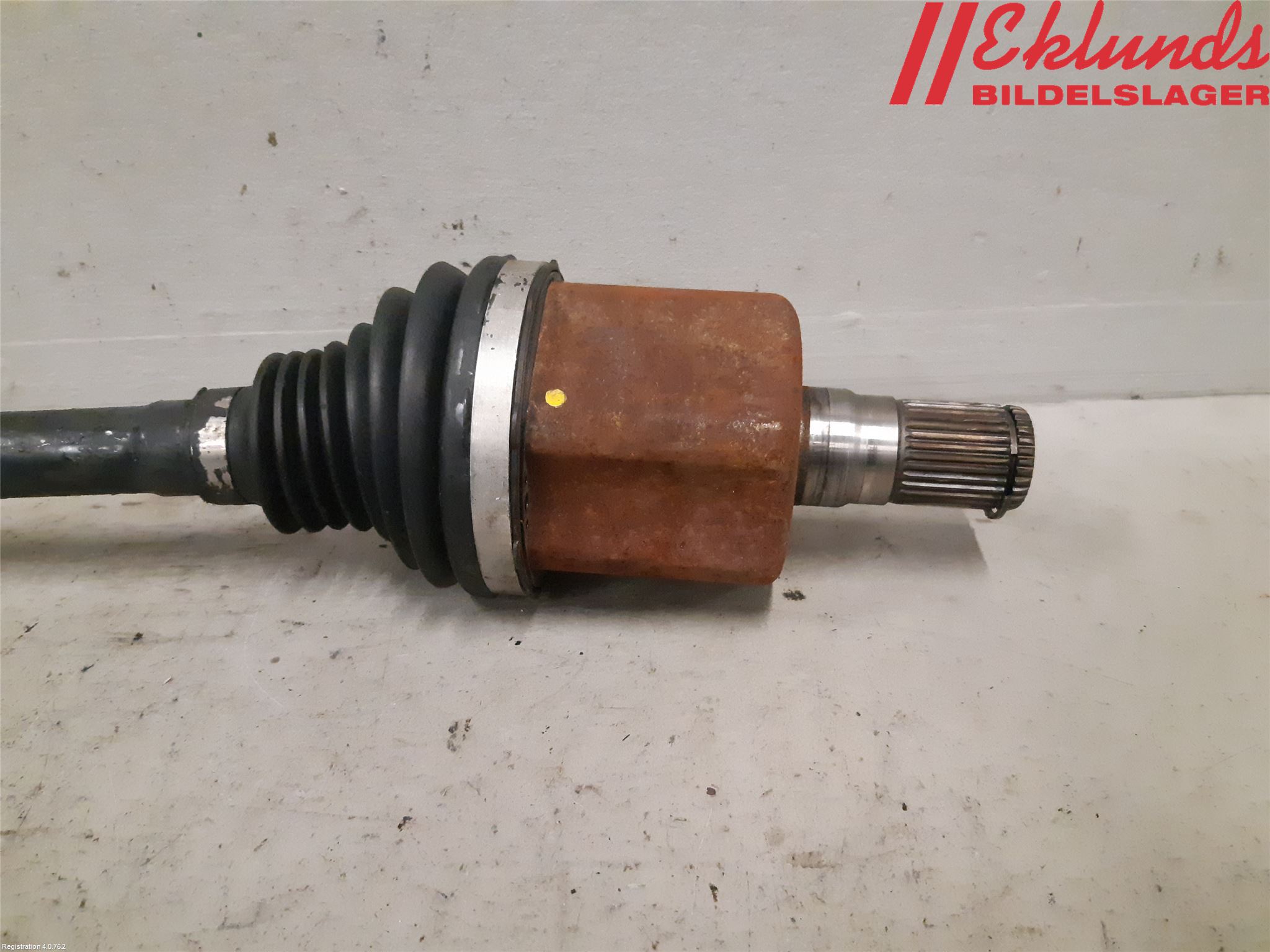 Volvo S80 14-16 Drivaxel Fram Vänster