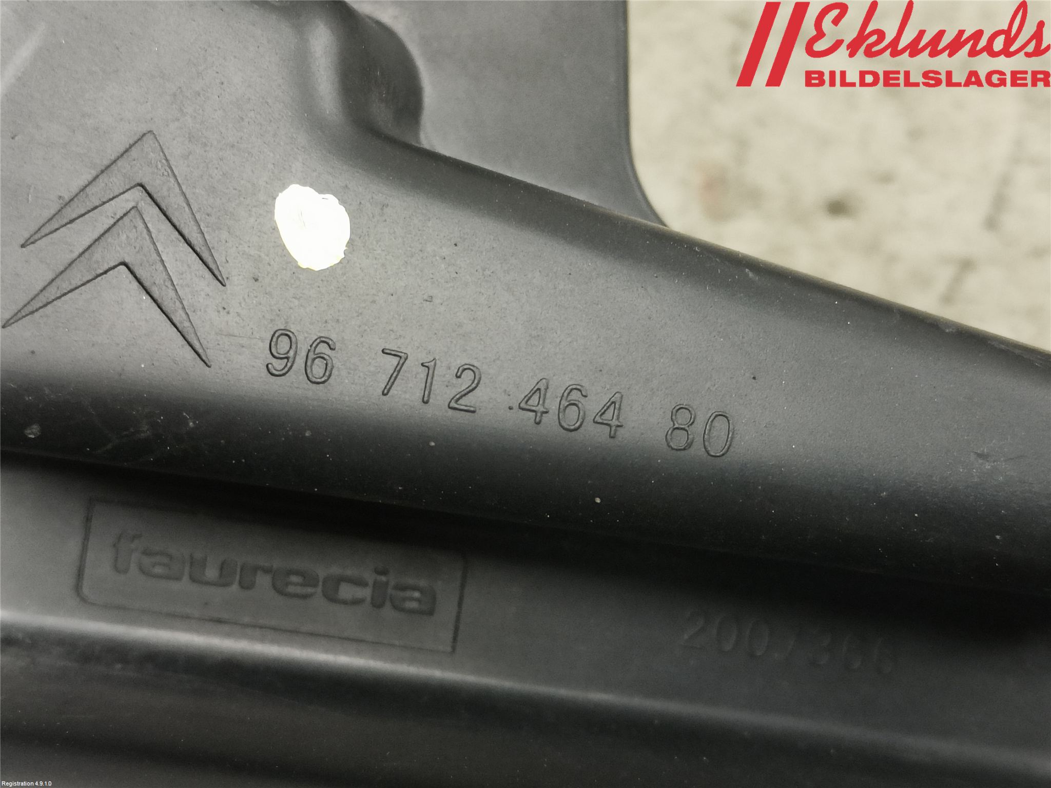 Citroen C4 II 11-18 Stötfångarfäste Bak Hö