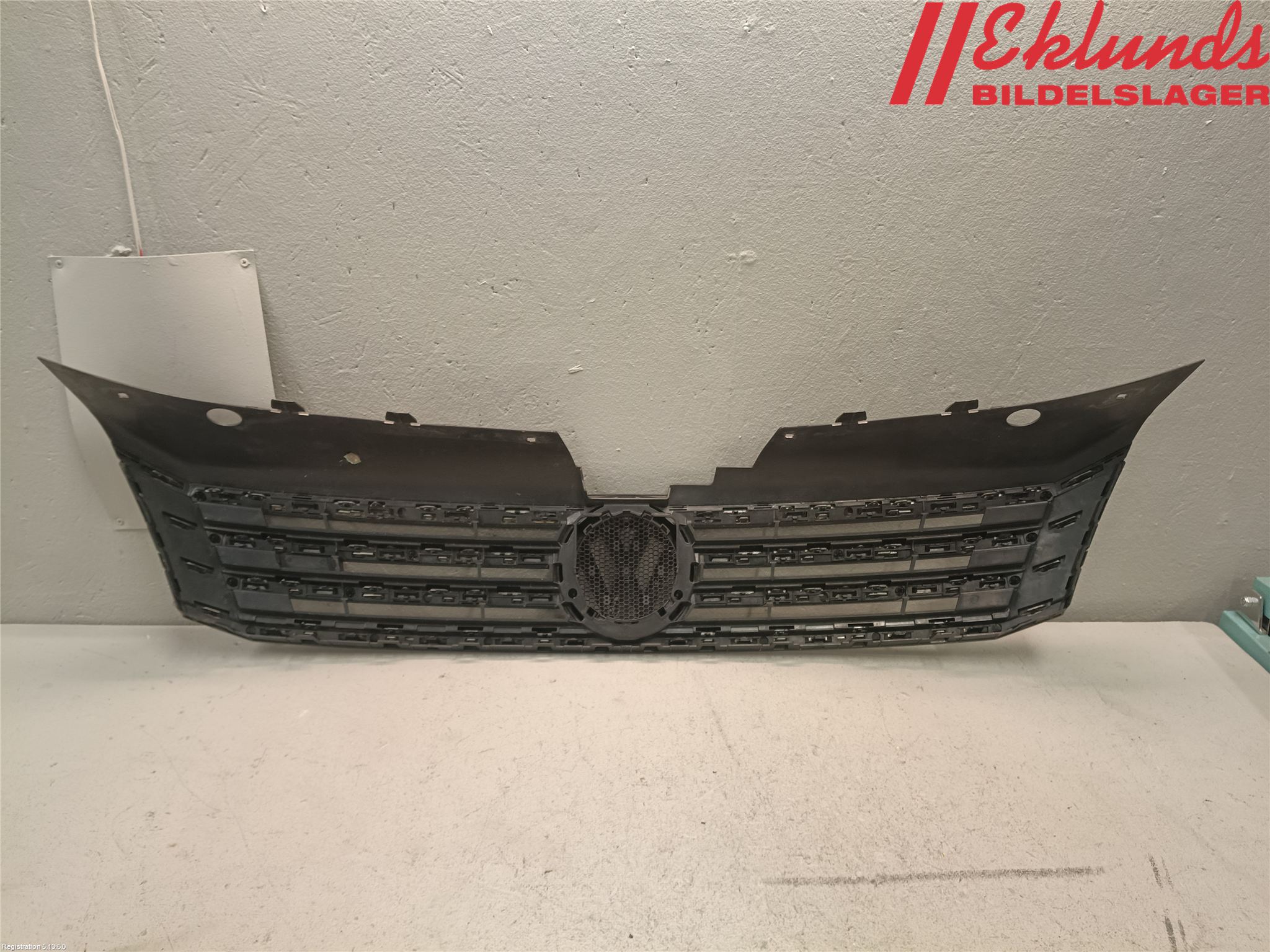 Volkswagen VW PASSAT 11-14 Grill Komp