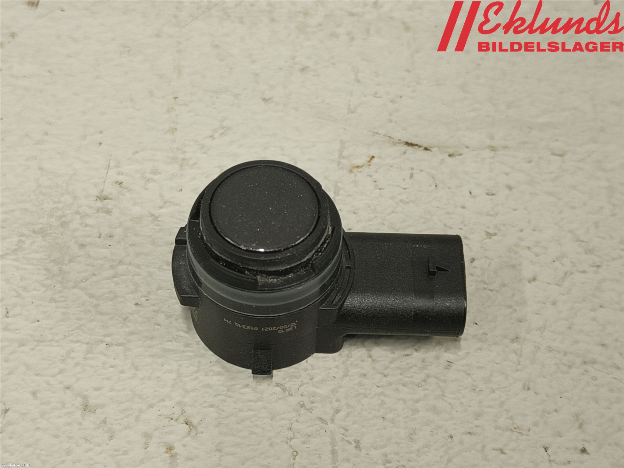 BMW 5 G30/G31/F90 17-23 Parkeringshjälp Frontsensor
