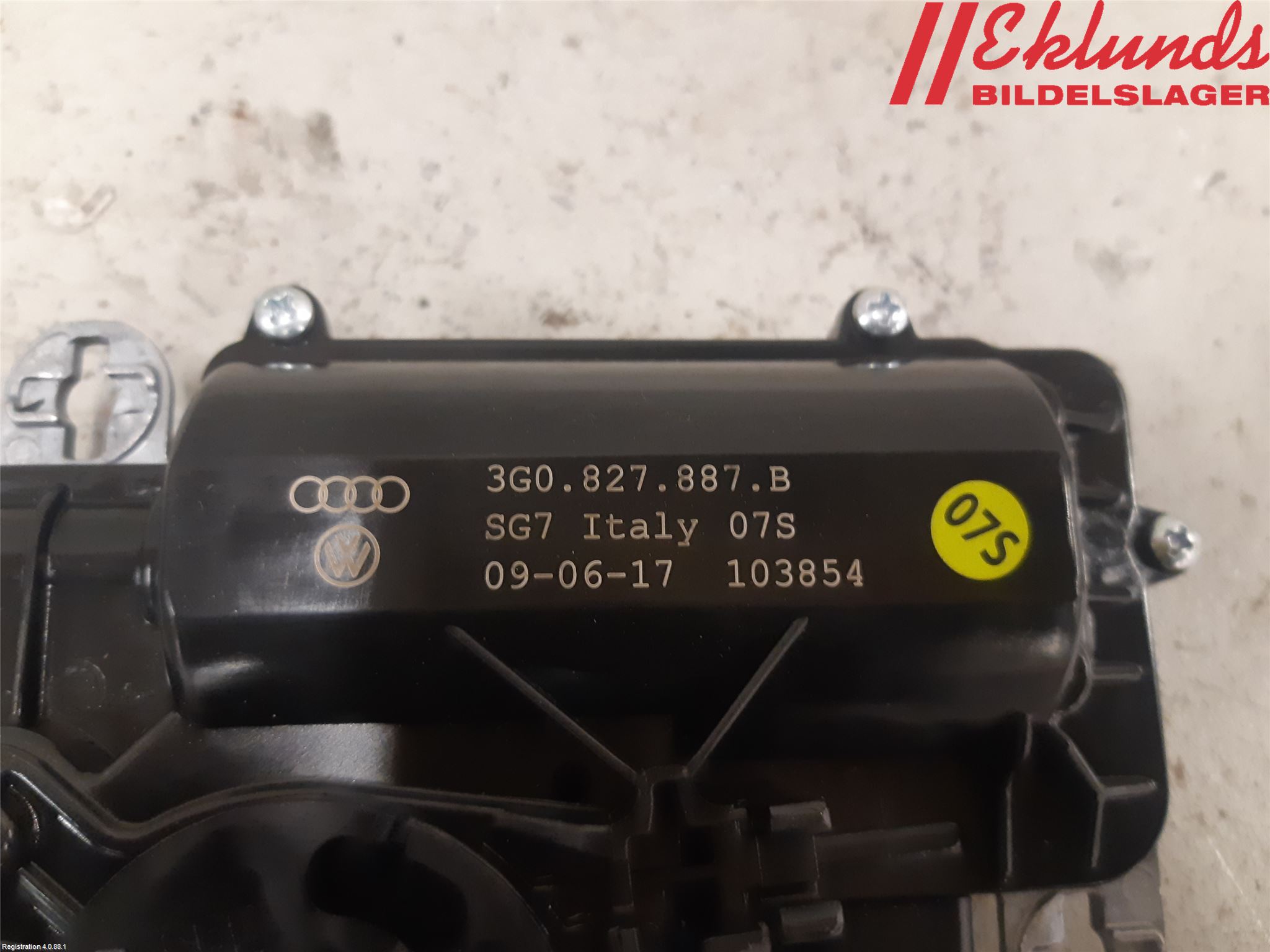 Volkswagen VW PASSAT 15-19 Centrallåsmot Baklucka