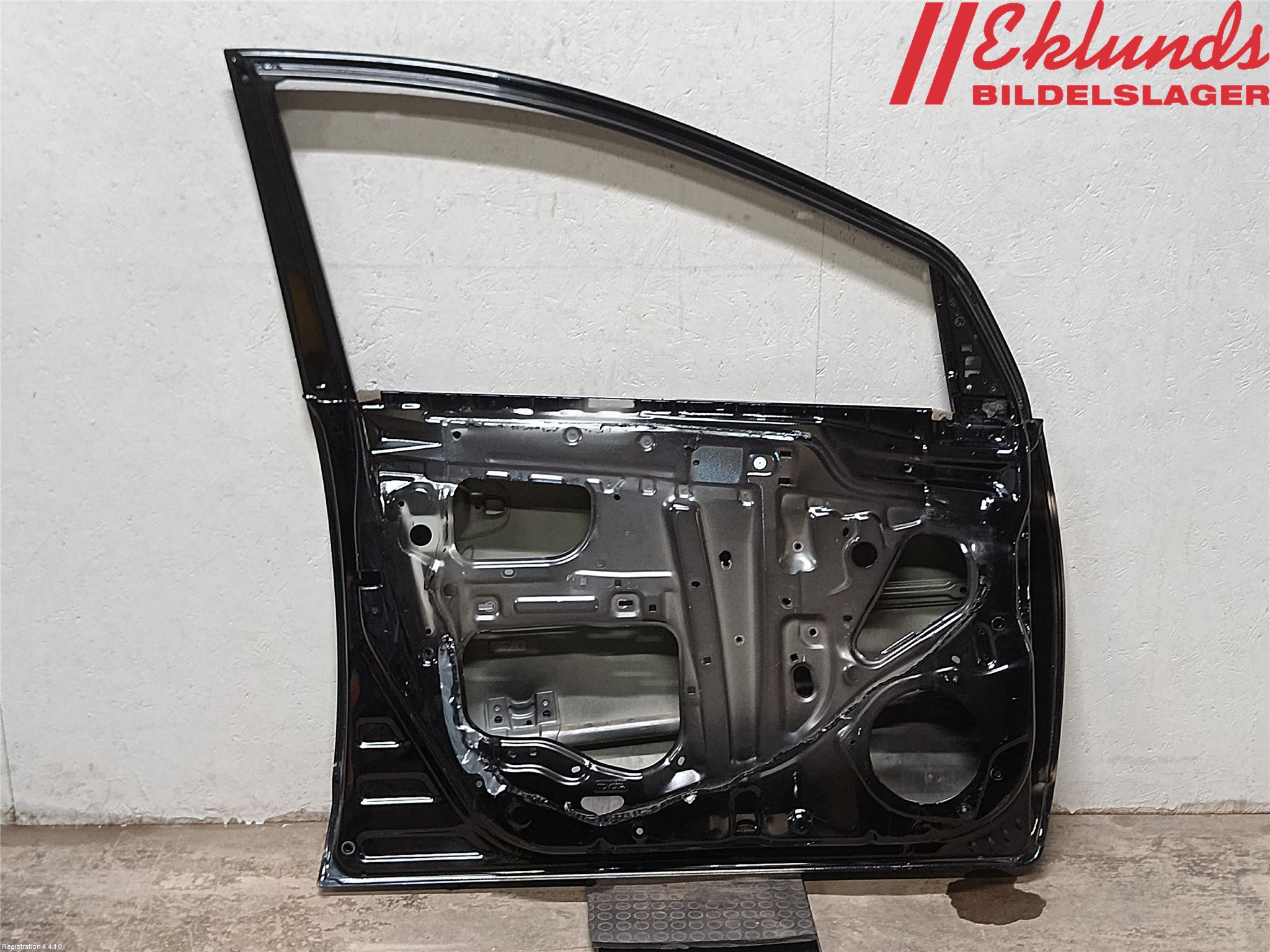 Toyota PRIUS NWH20 04-08 Dörr Fram Vänster