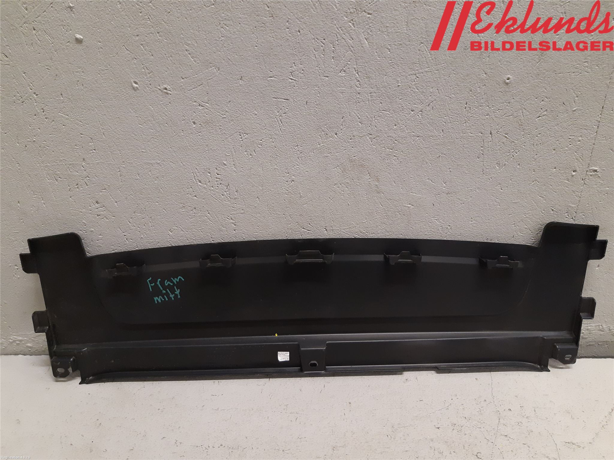 Volvo XC90/RECHARGE 16- Täckplast Front