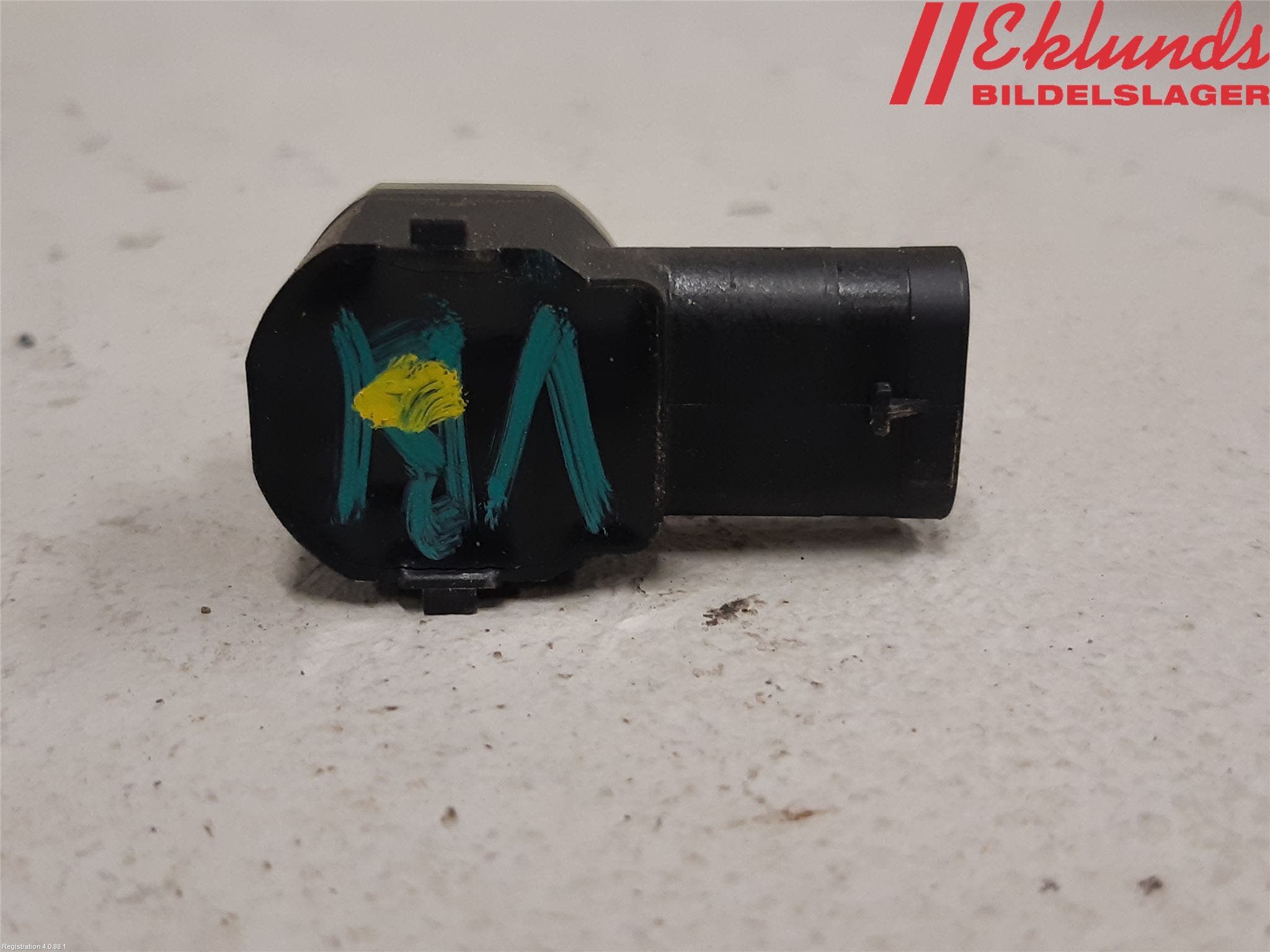 Volvo V40 CROSS COUNTRY 13-19 Parkeringshjälp Backsensor