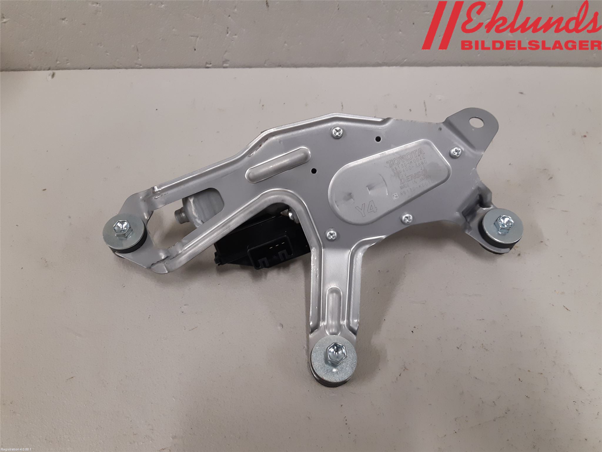 Toyota YARIS XP21 20- Torkarmotor Baklucka