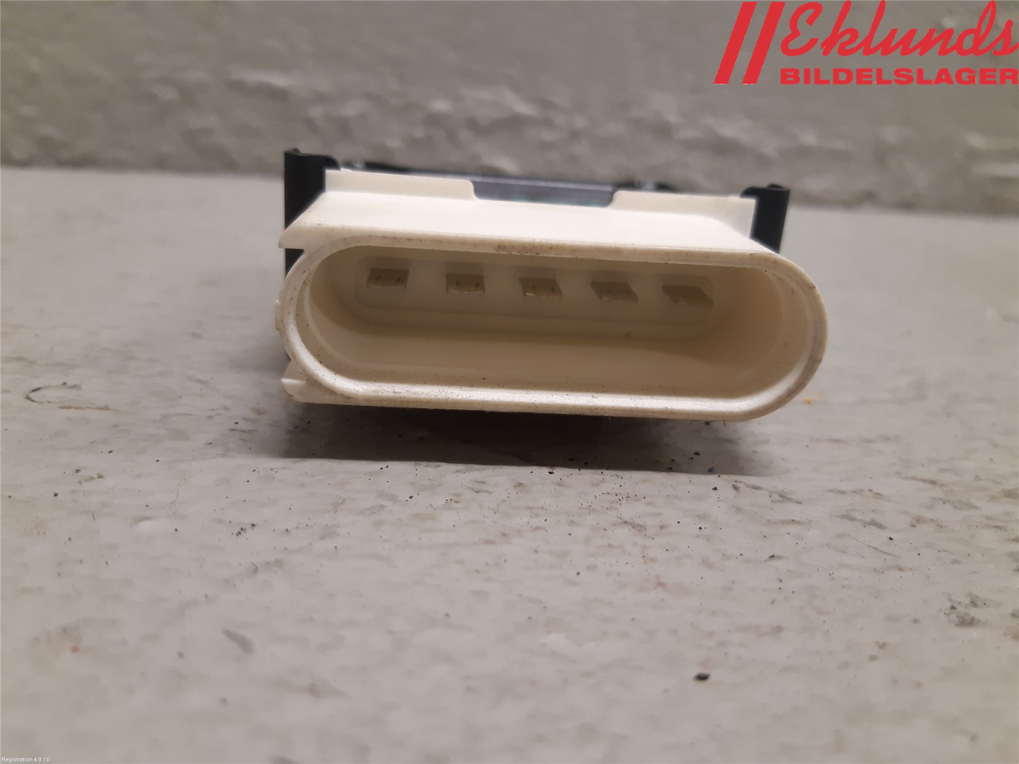 Volvo XC40/RECHARGE 18- Styrenhet Bränslepump