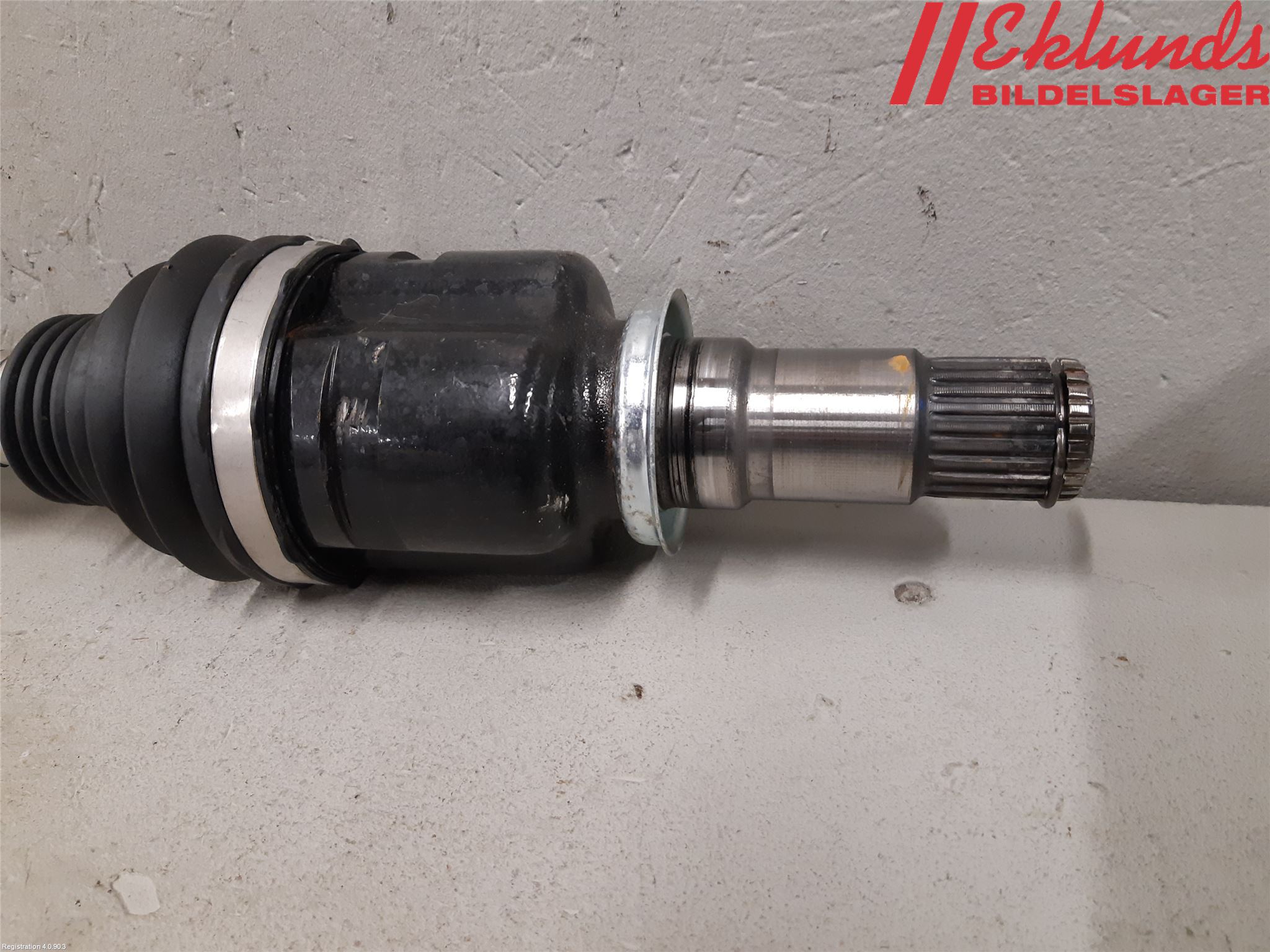 Toyota COROLLA 19- Drivaxel Fram Höger