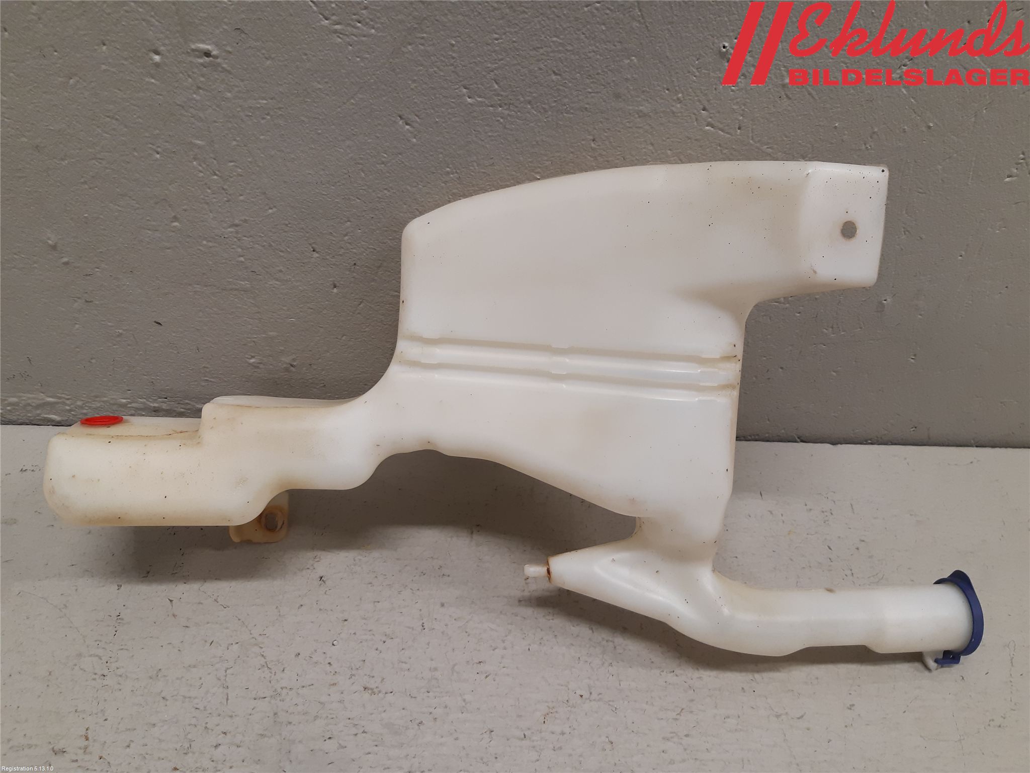 Ford FIESTA 09-12 Spolartank Vindruta