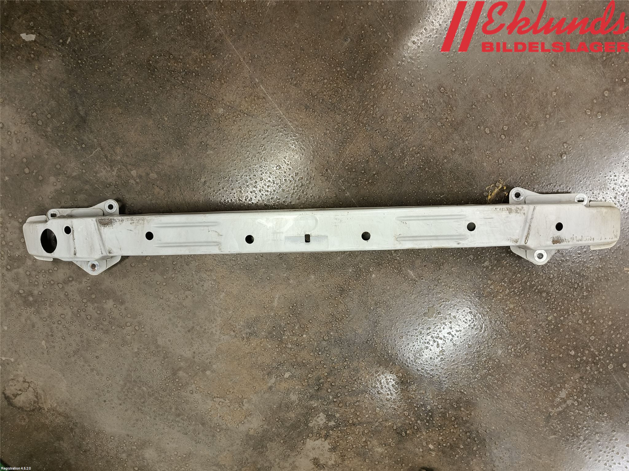 Renault MASTER III  04-10 Stötfångarbalk Fram