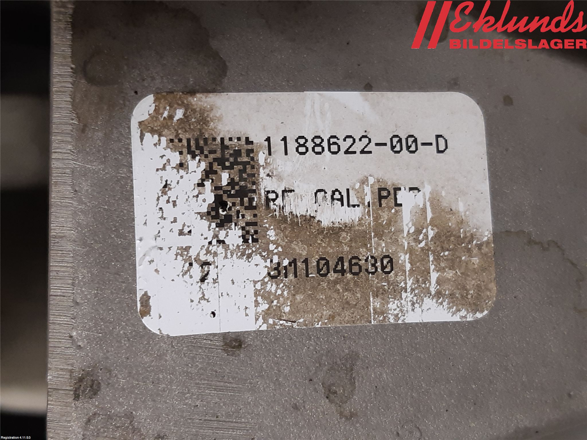 Tesla MODEL Y 21- Bromsok Fram Höger