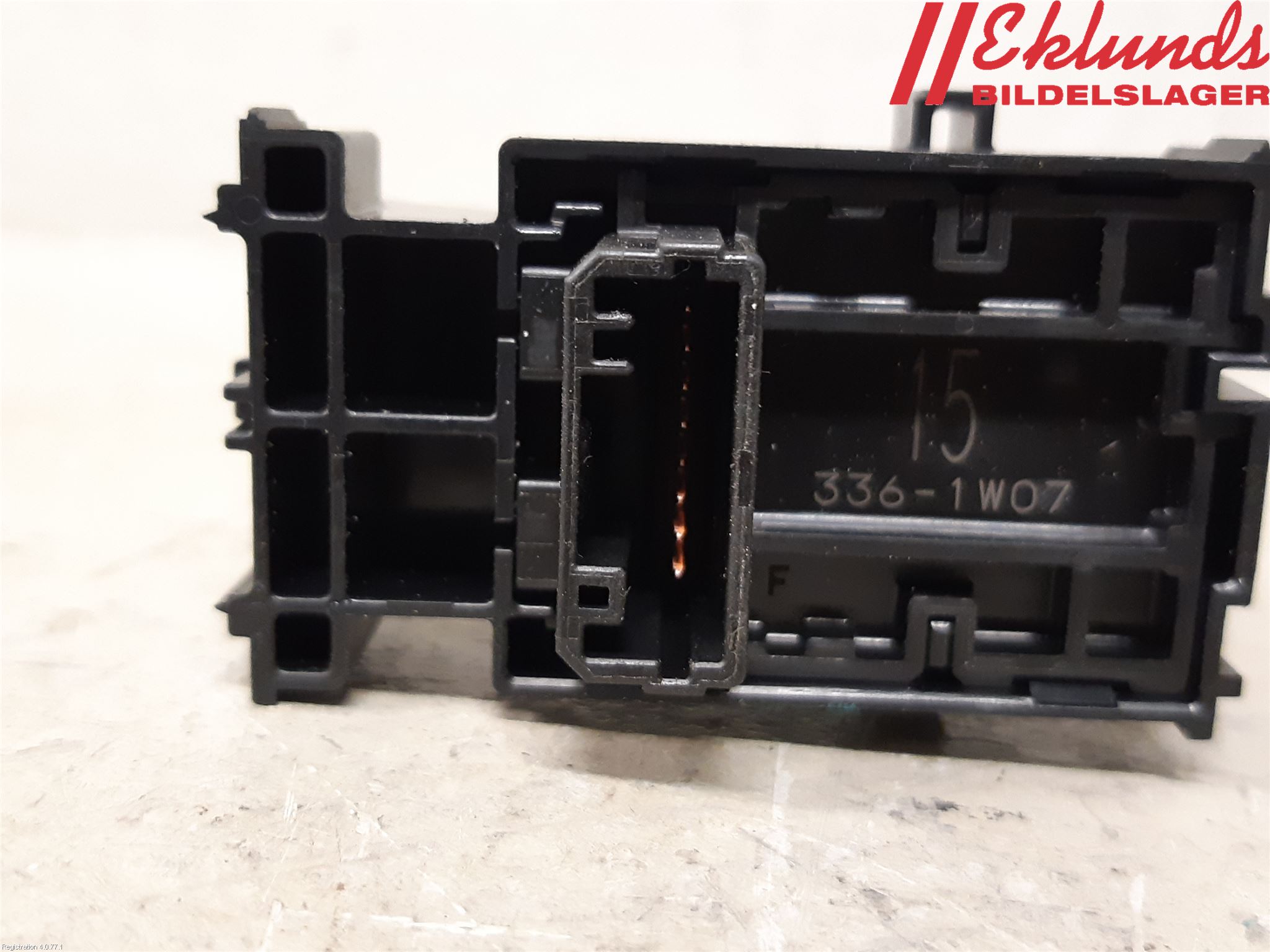 Toyota RAV4 19- Strömställare Elhiss