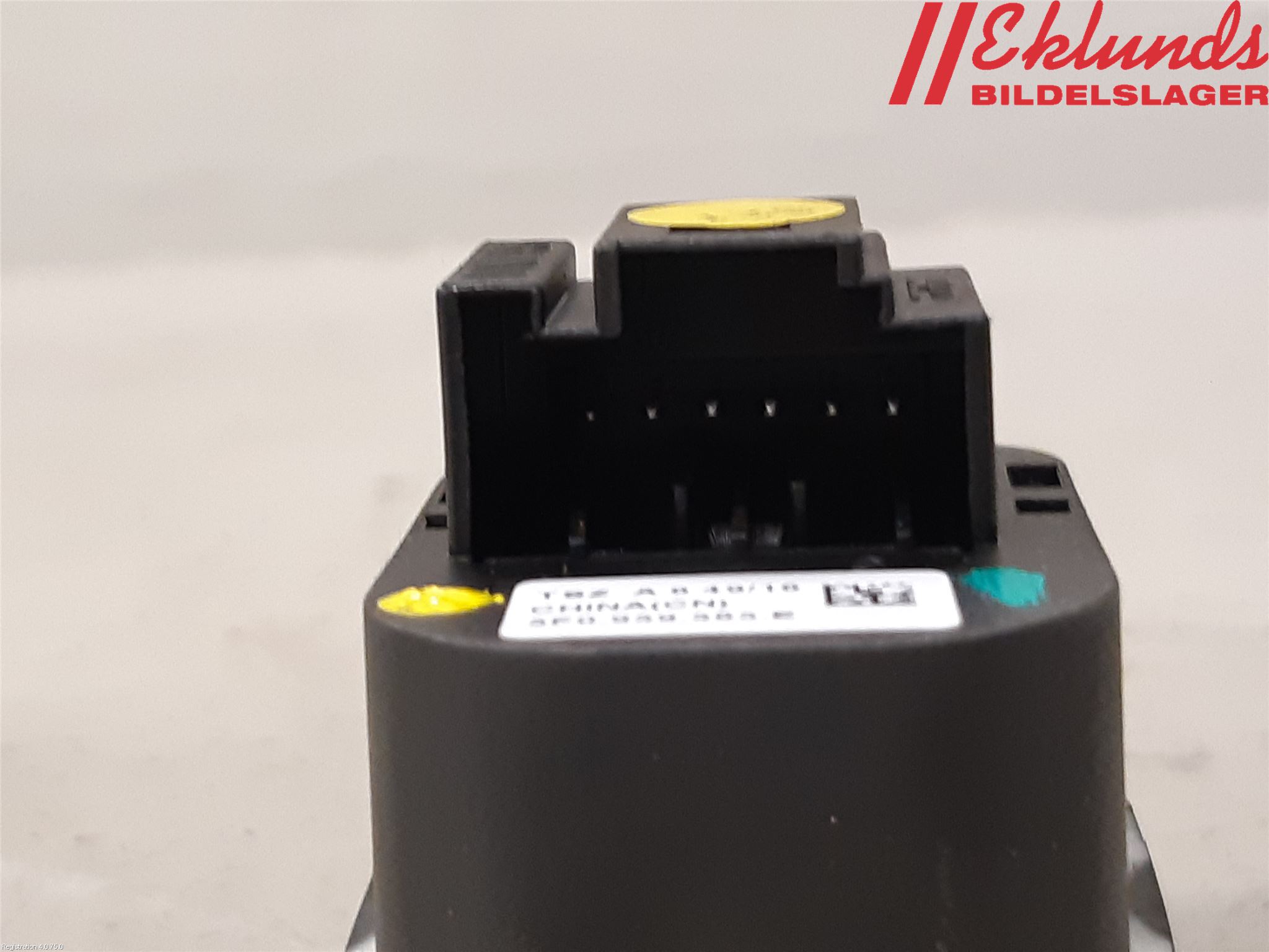 Seat ATECA 16->> Strömställare Spegel