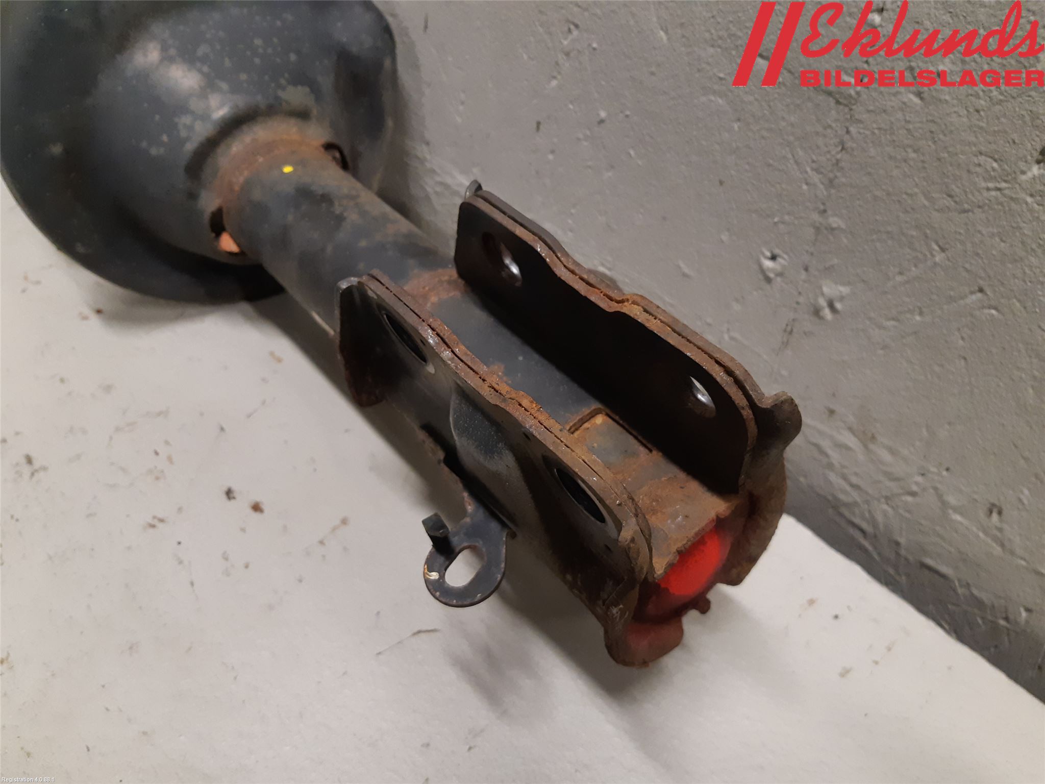 Subaru OUTBACK 15-20 Fjäderben Fram Vänster