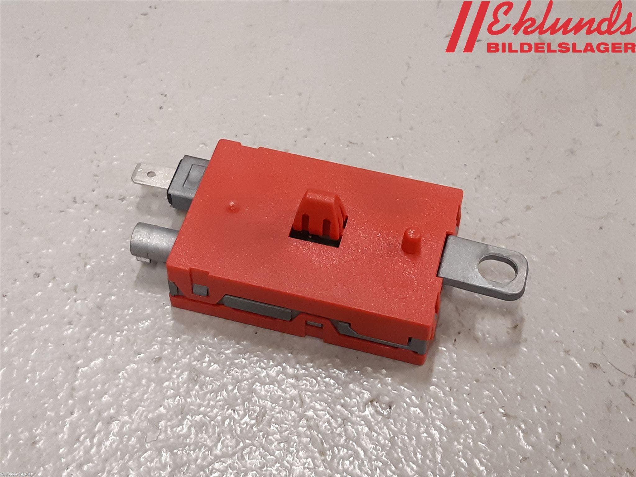 Ford KUGA 13-16 Antennförstärkare