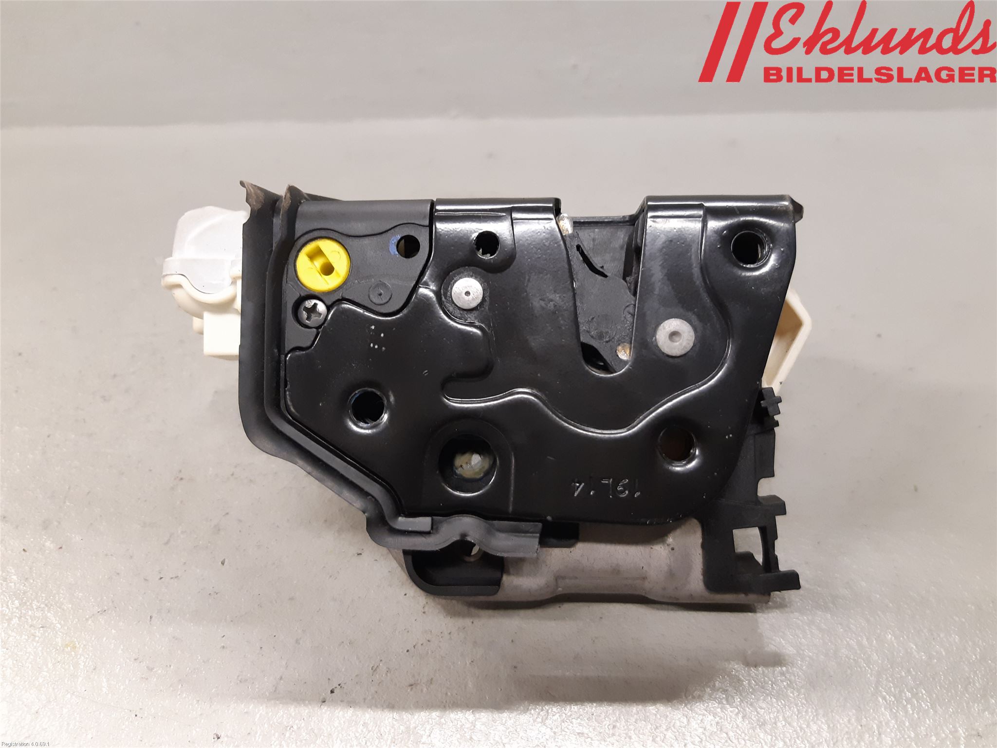 Audi A6 ALLROAD 12-18 Låskista-Dörrlås