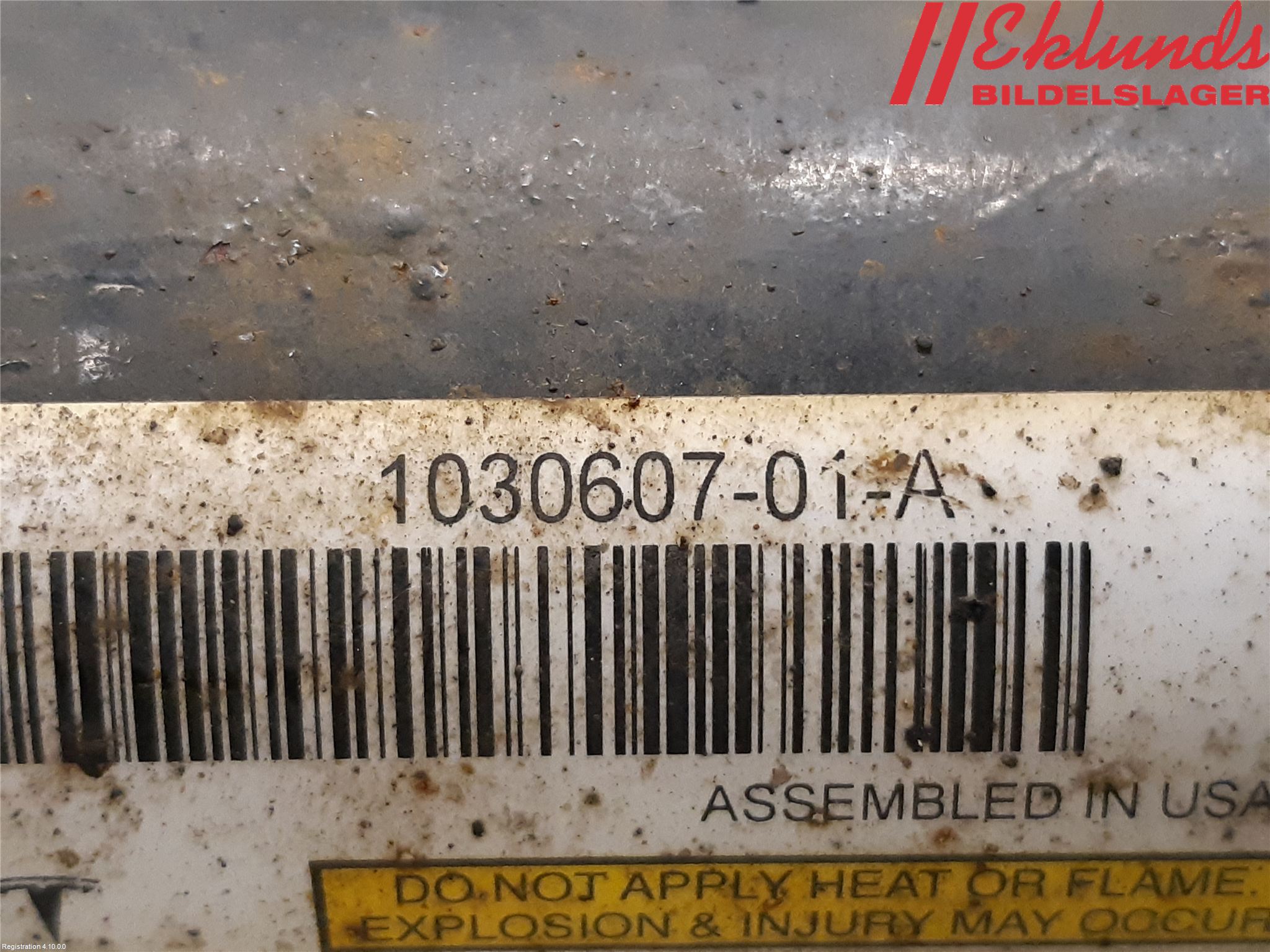 Tesla MODEL S 13- Fjäderben Fram Vänster