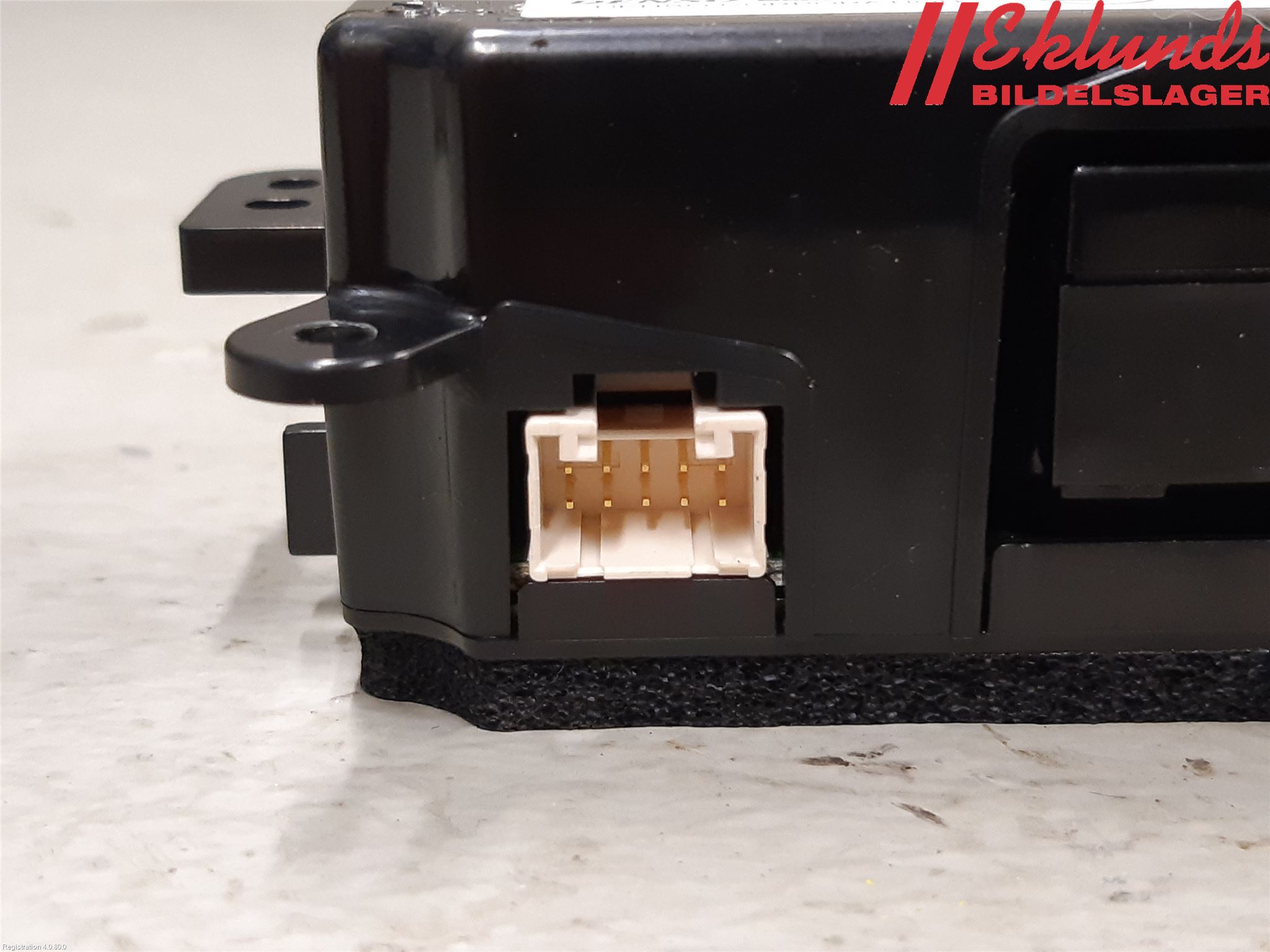 Toyota C-HR 16-23 Telefon