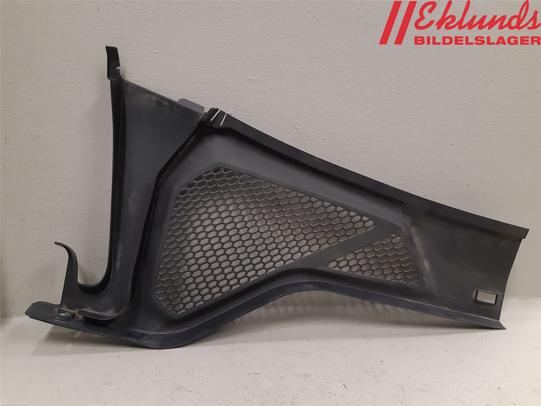BMW X6 F16 14-19 Torpedplåt-Torpedplast