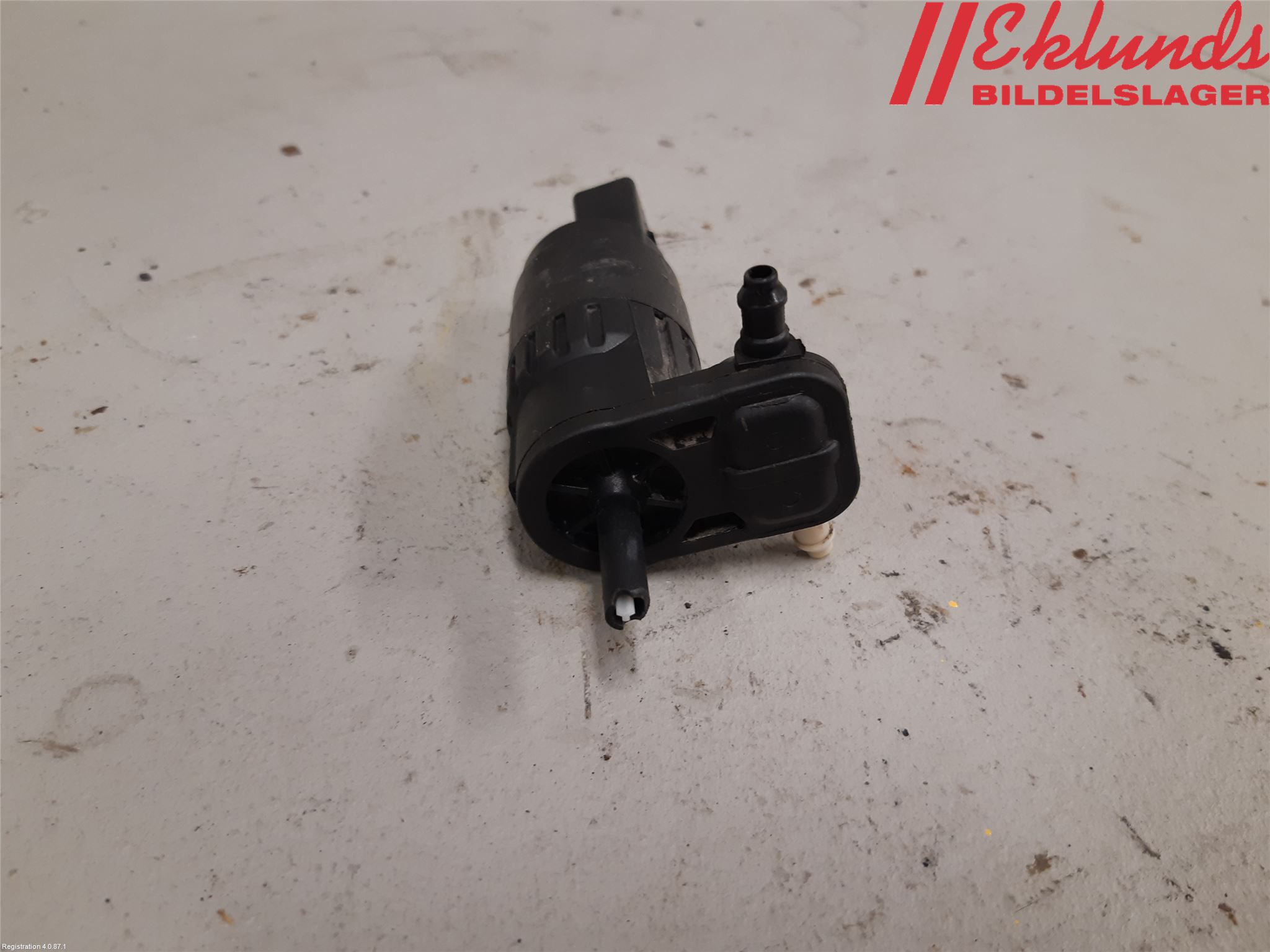 Volkswagen VW GOLF / E-GOLF VII 13-20 Spolarpump Vindruta