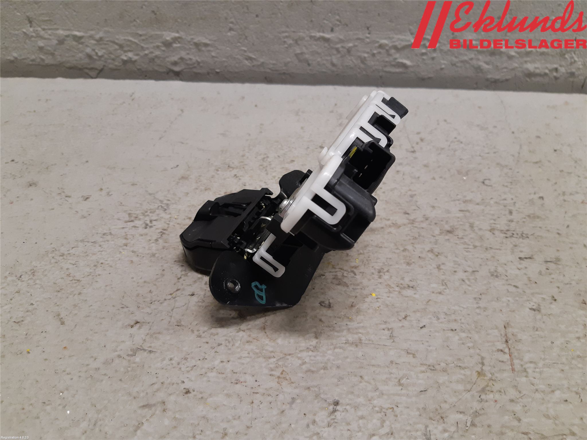 Mazda 2 (DJ) 15-22 Låskista Baklucka